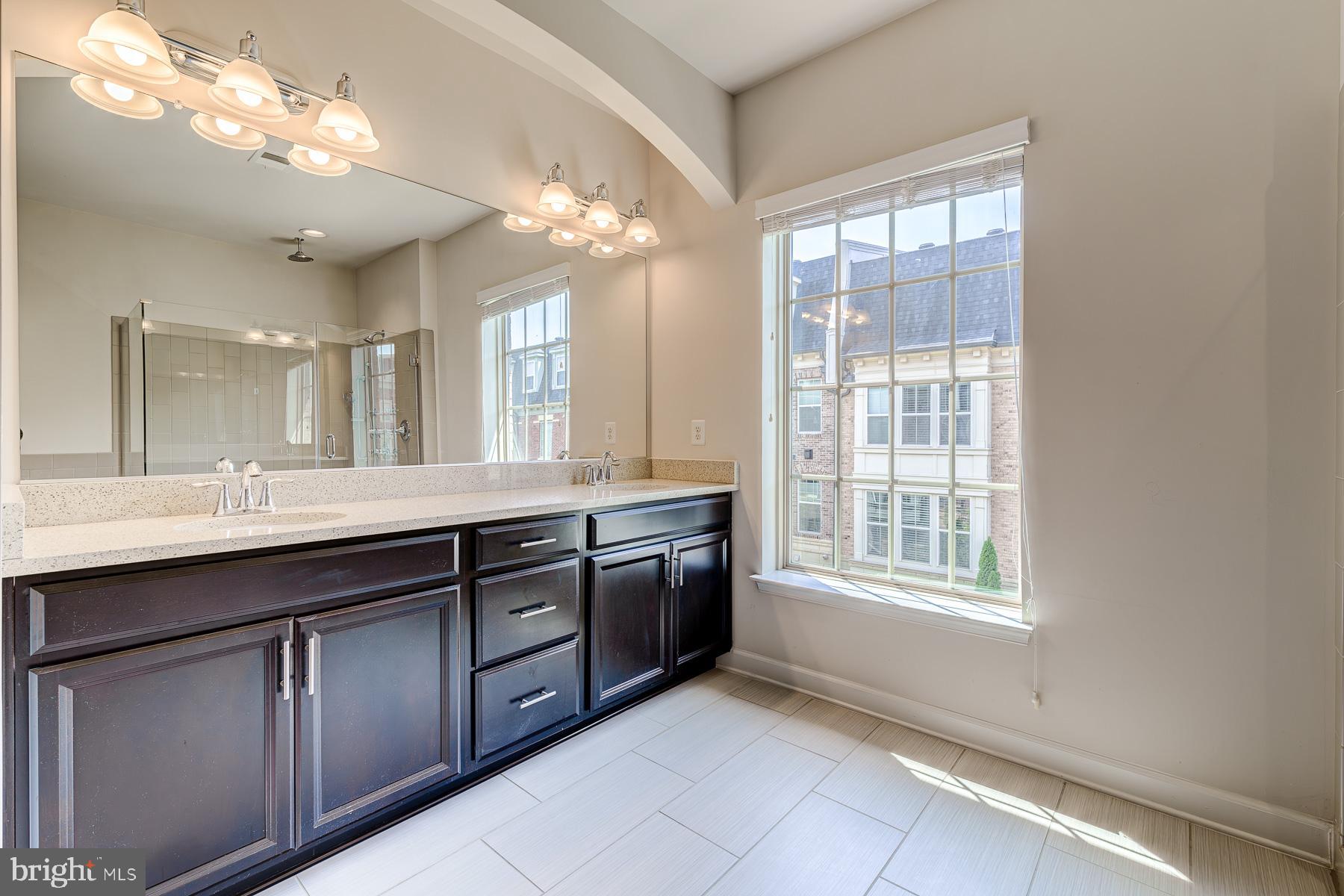 POTOMAC OVERLOOK AT NATIONAL HARBOR - Residential Lease