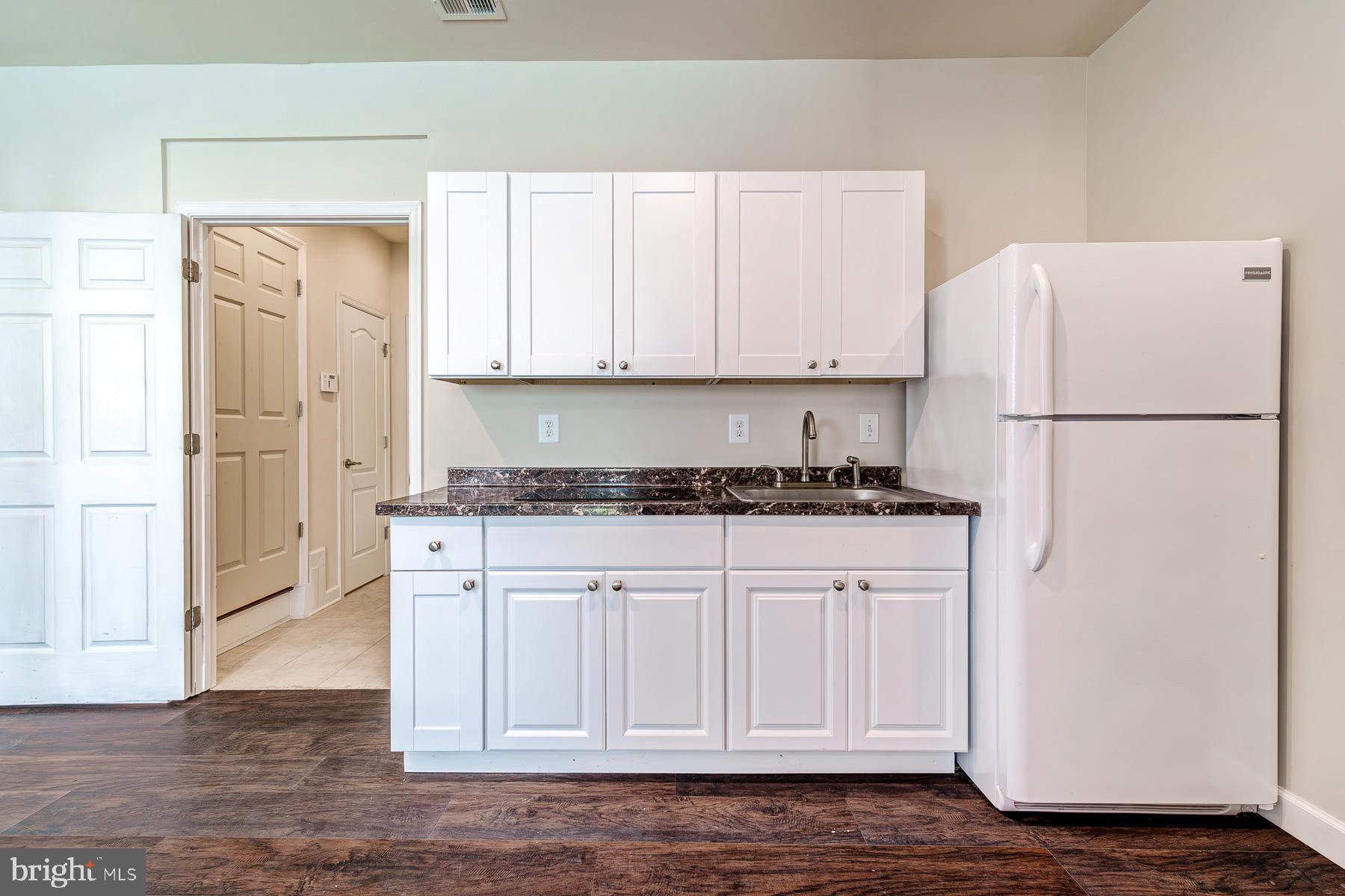 POTOMAC OVERLOOK AT NATIONAL HARBOR - Residential Lease