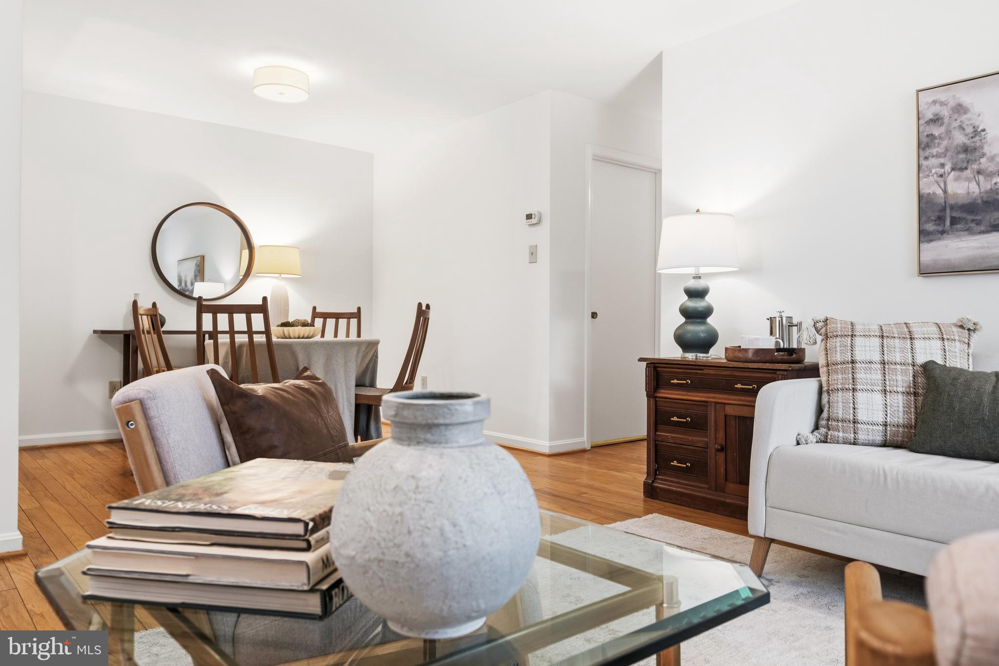 OAKTON TERRACE - Residential