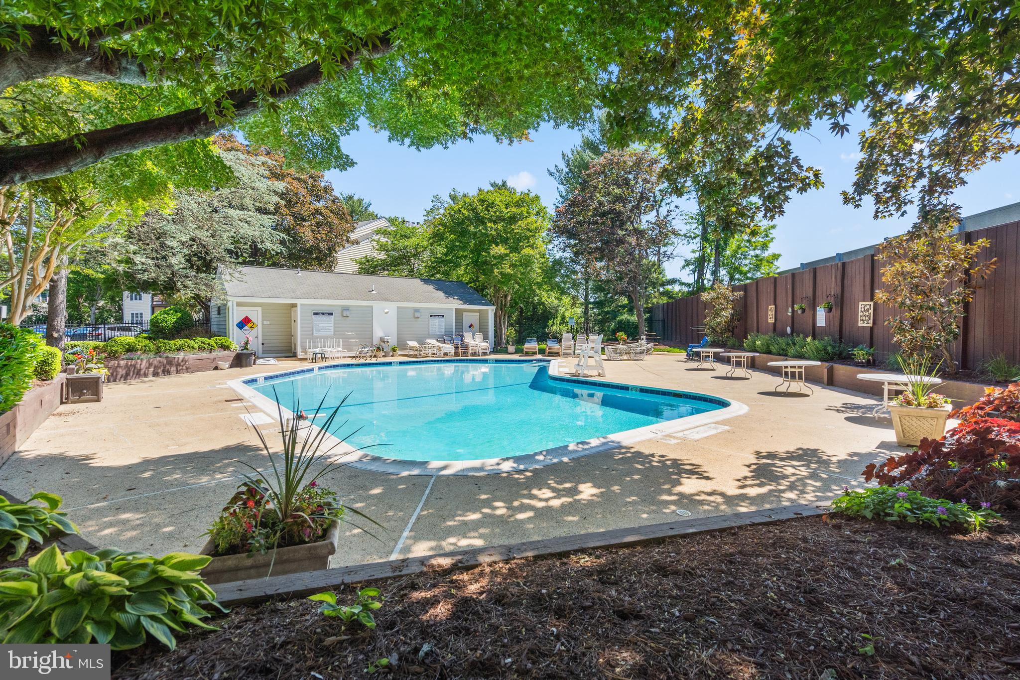 OAKTON TERRACE - Residential