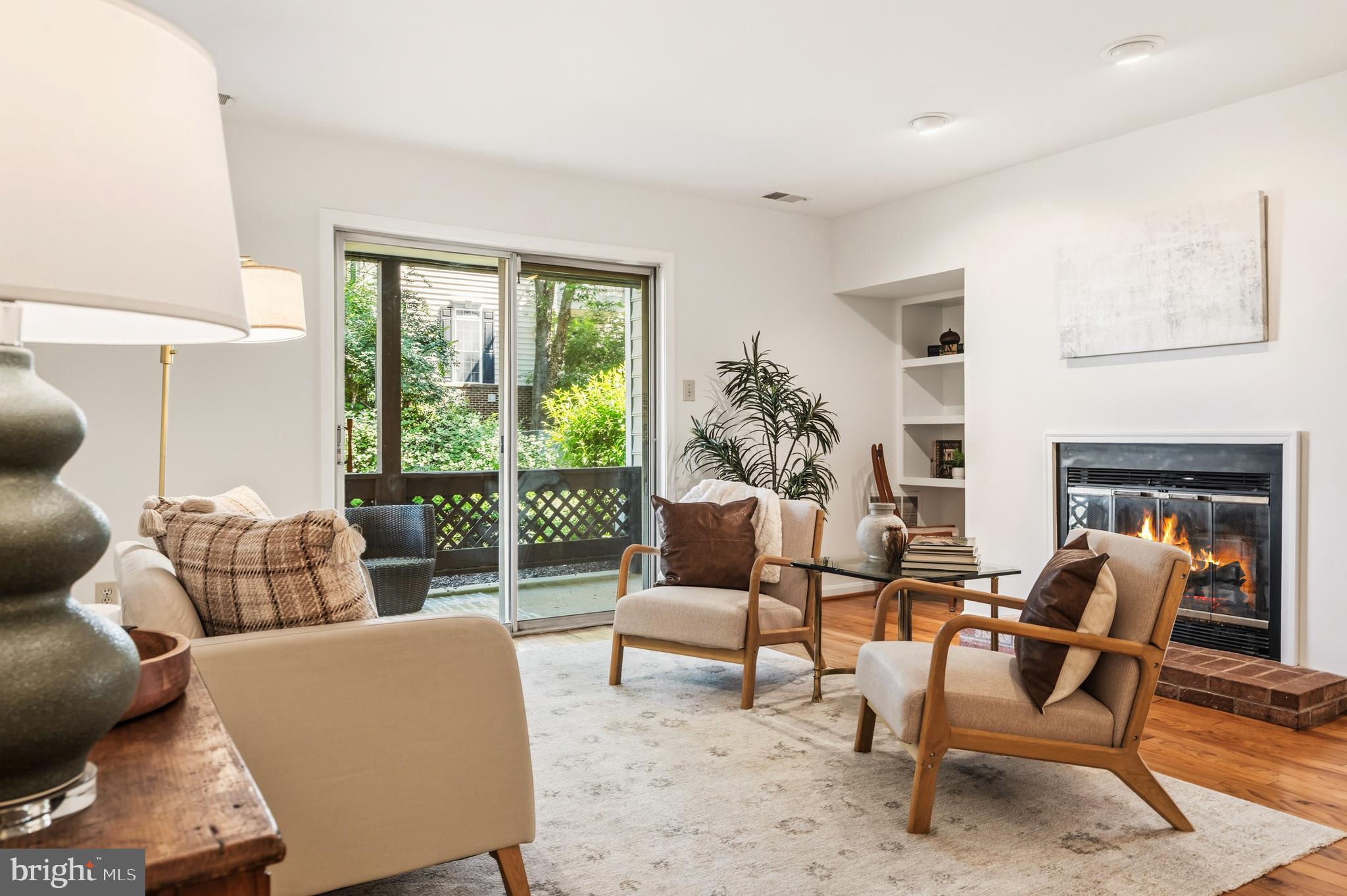 OAKTON TERRACE - Residential