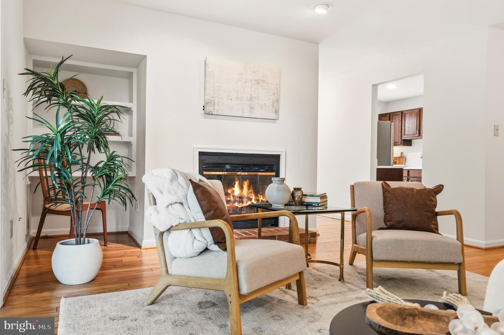 OAKTON TERRACE - Residential