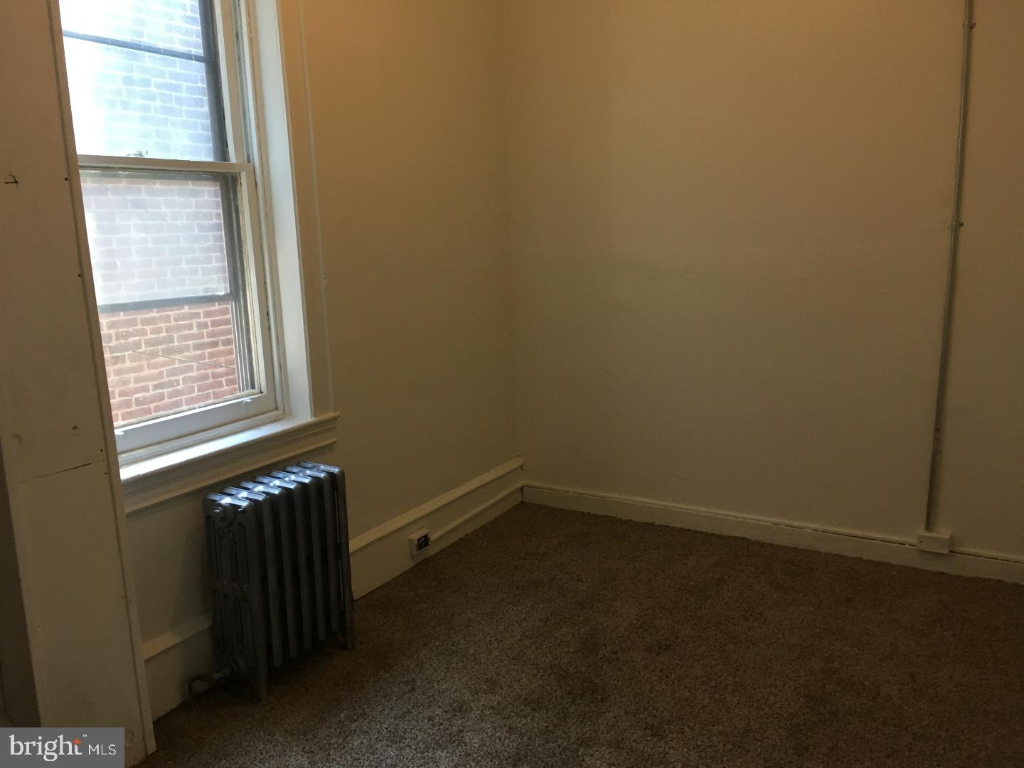 HUNTING PARK - Residential Income