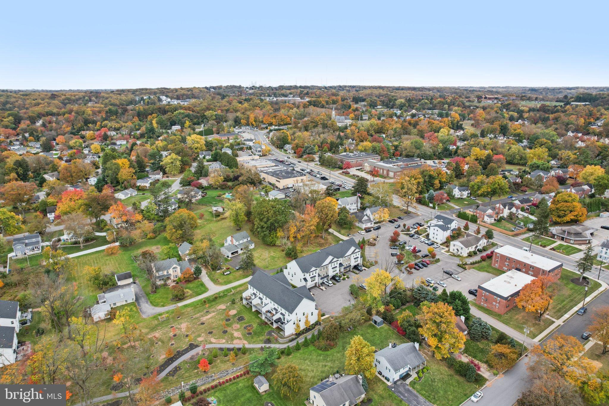 LAFAYETTE HILL - Residential