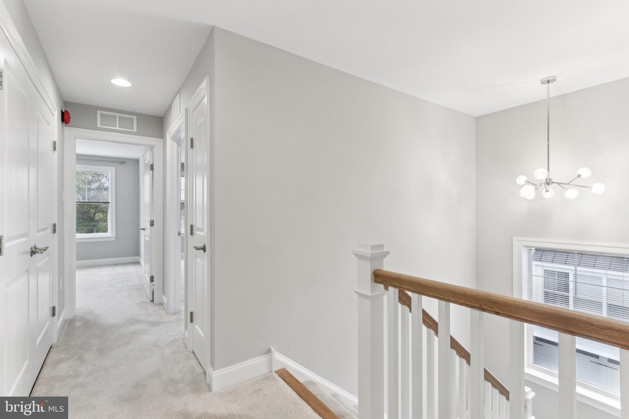 LAFAYETTE HILL - Residential