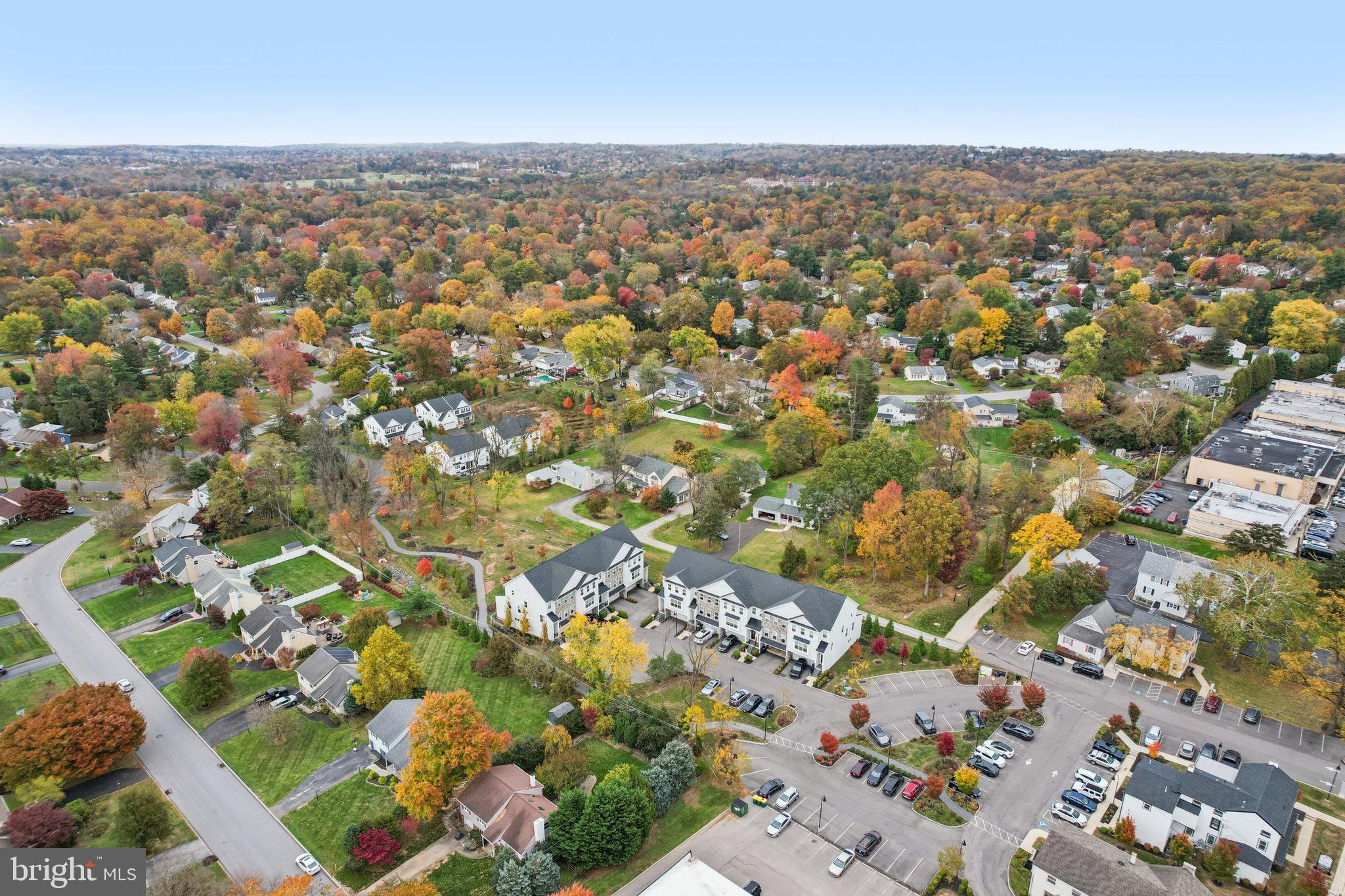 LAFAYETTE HILL - Residential