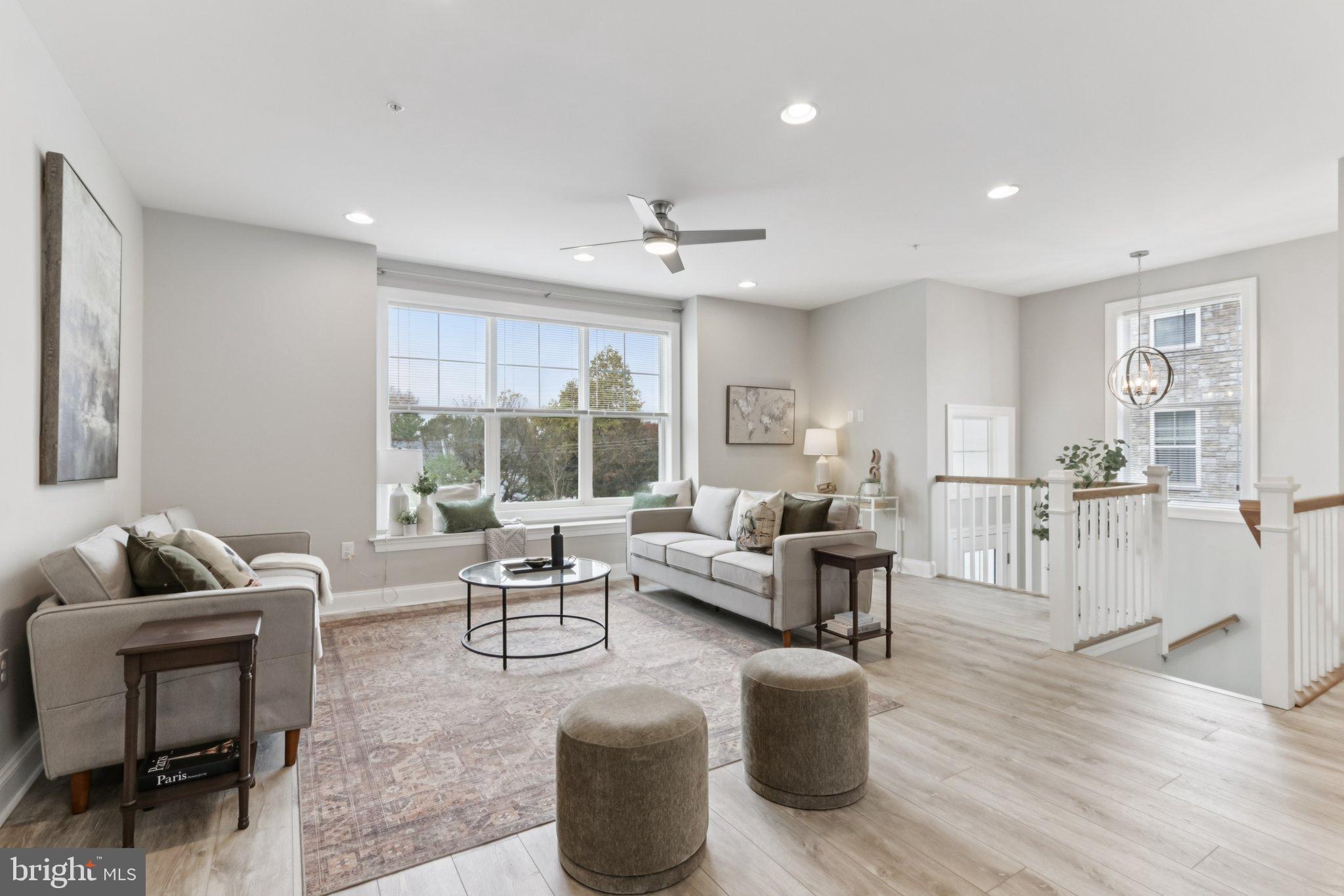 LAFAYETTE HILL - Residential