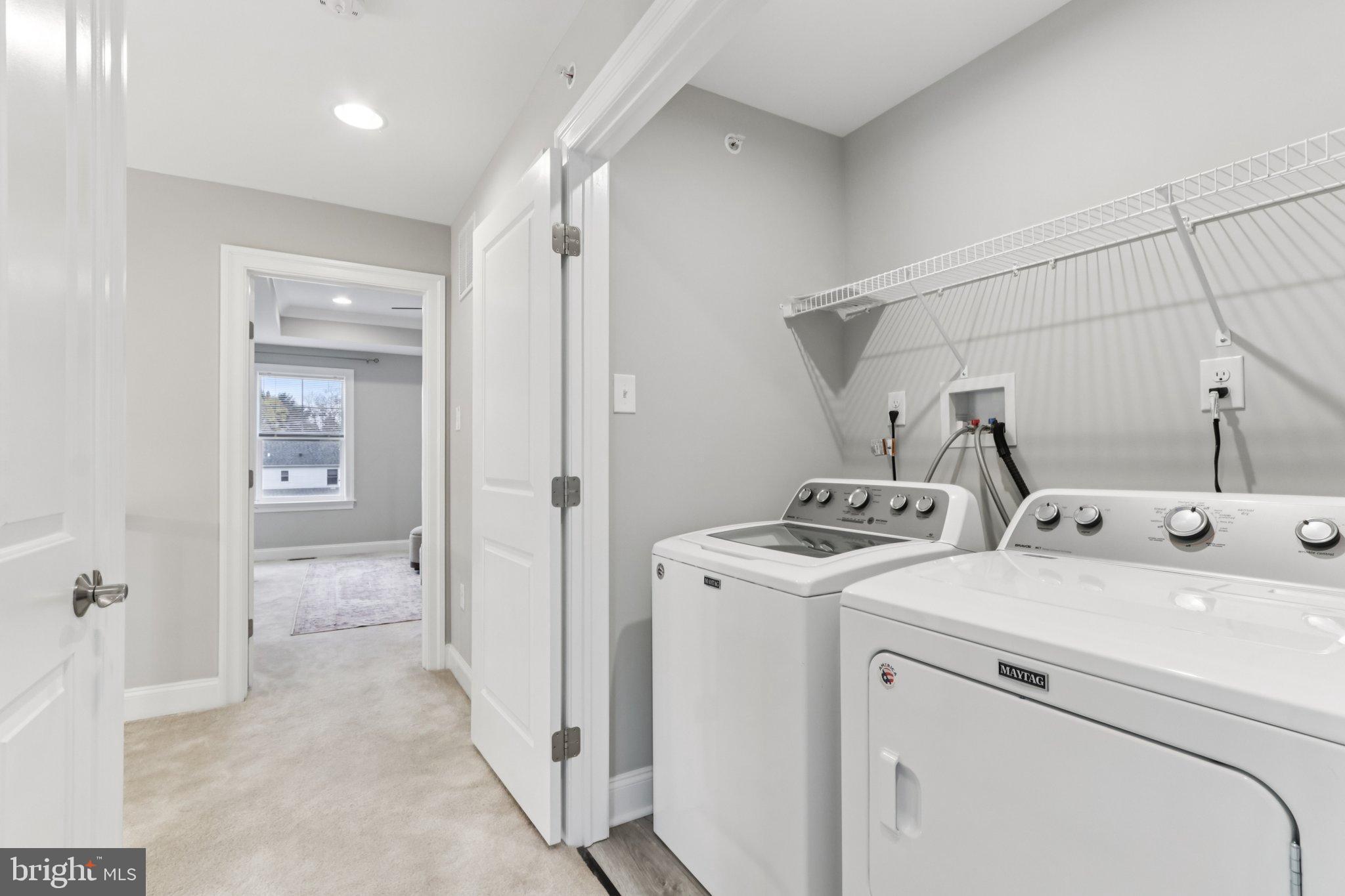 LAFAYETTE HILL - Residential