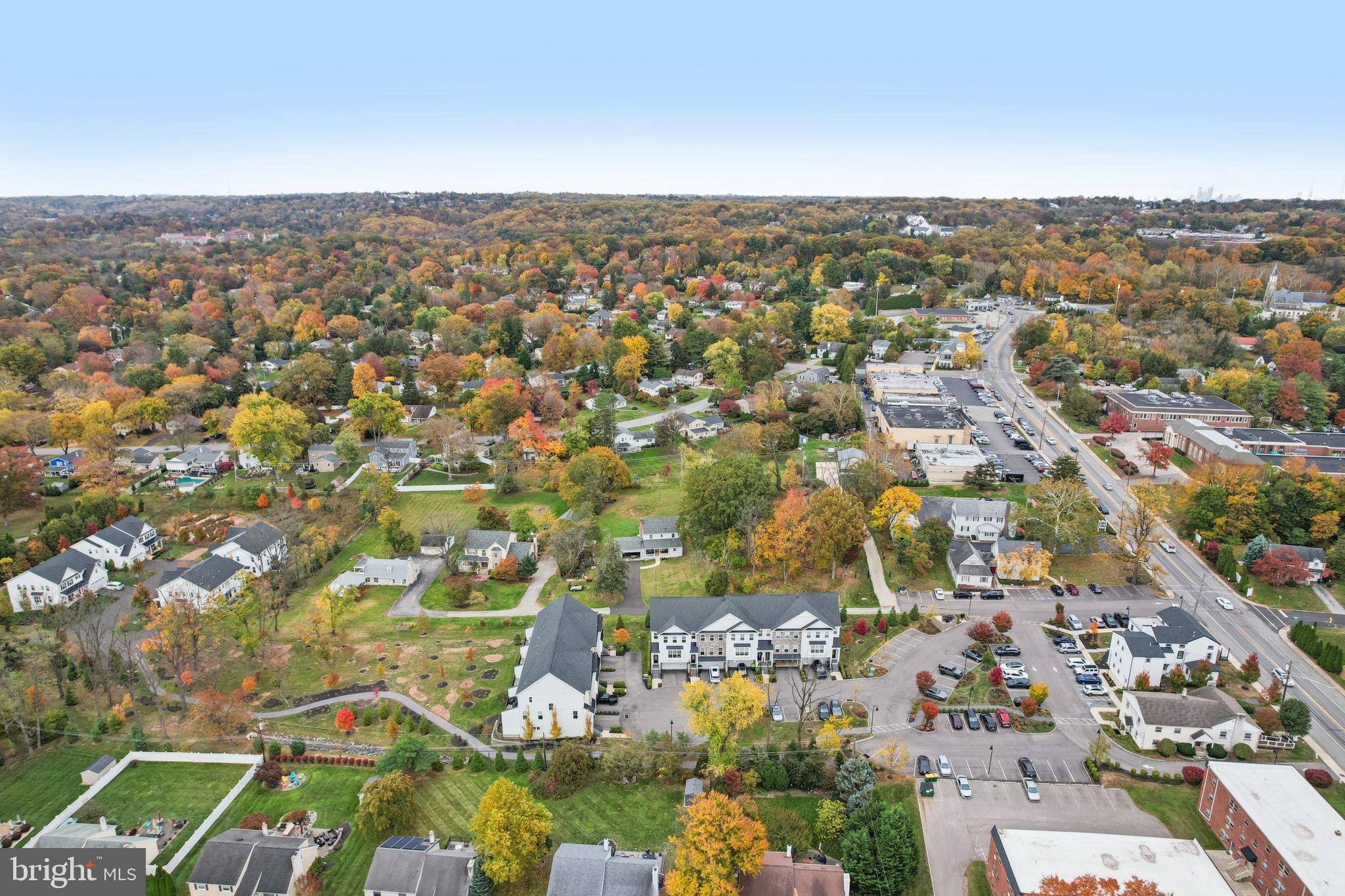 LAFAYETTE HILL - Residential