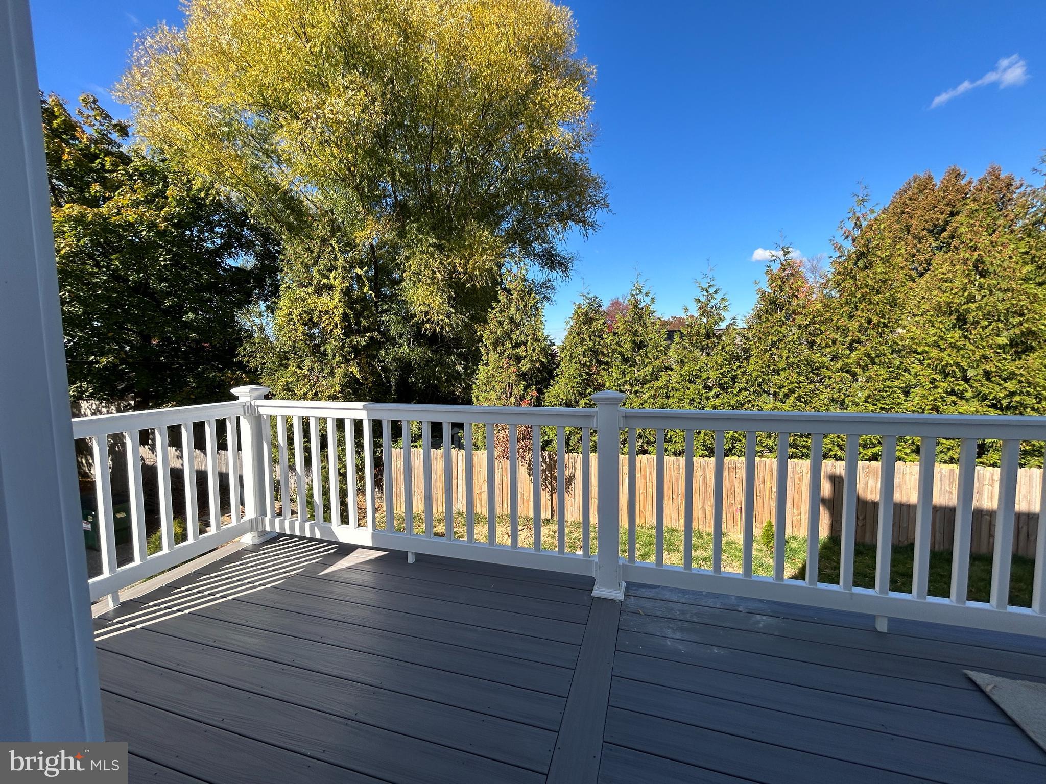 GLENSIDE - Residential Lease