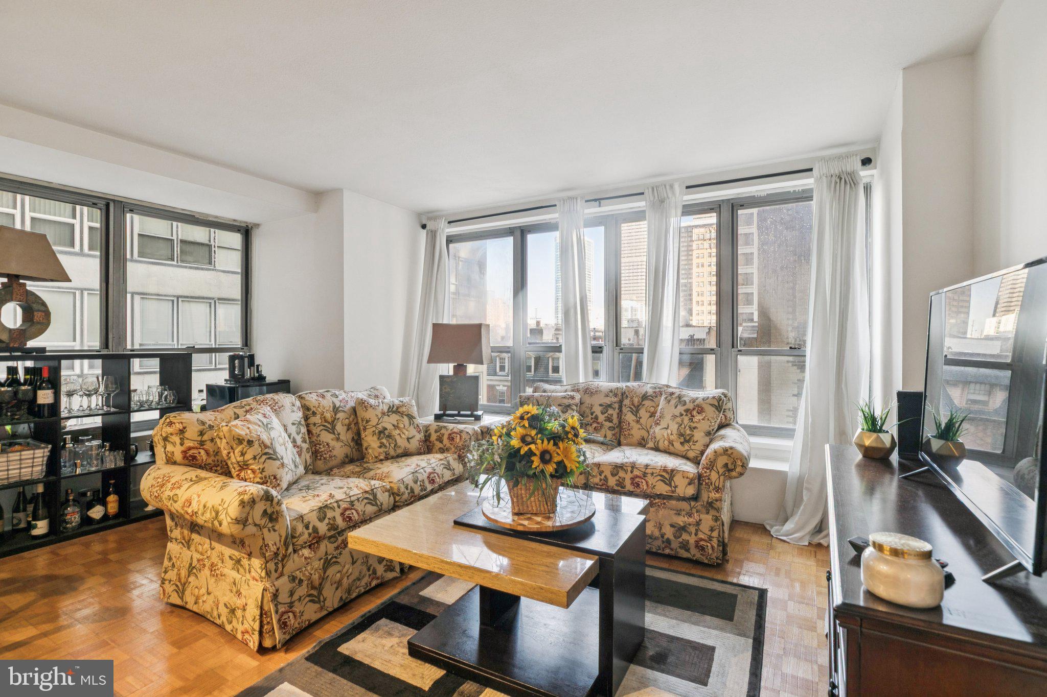 RITTENHOUSE SQUARE - Residential