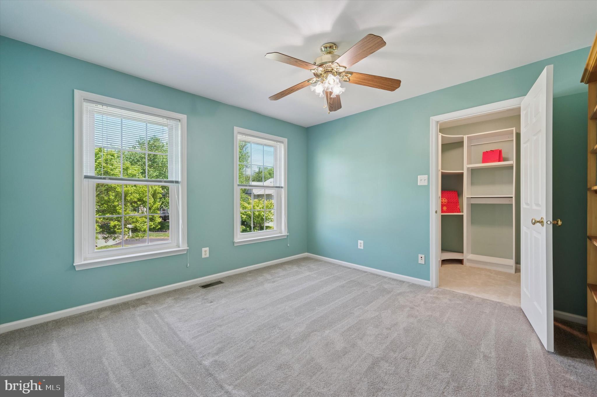 OLD MILL POINTE - Residential