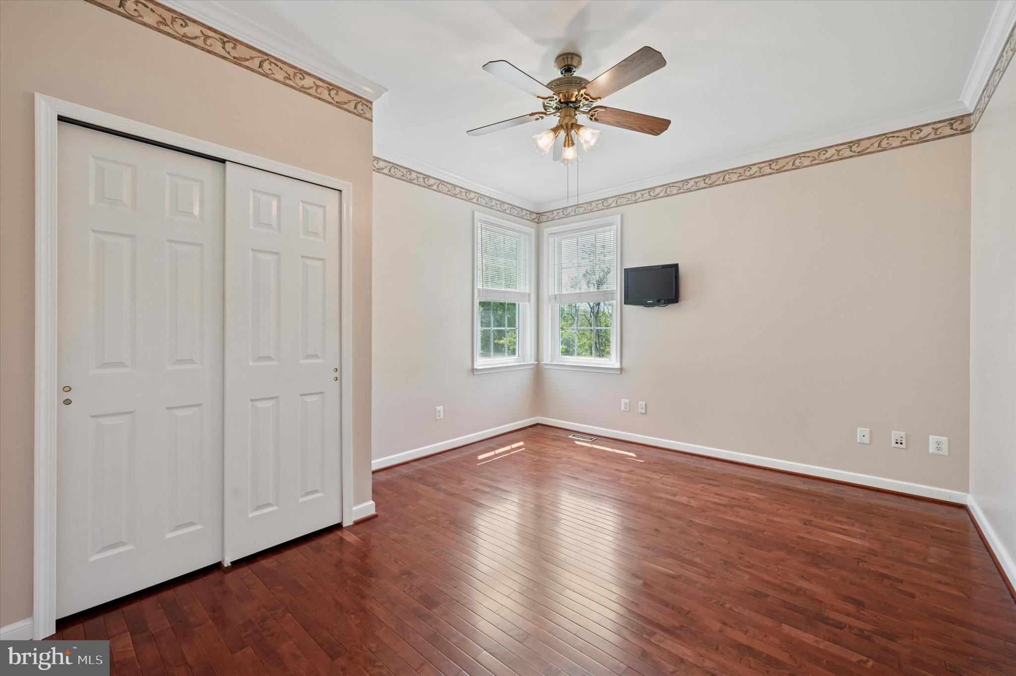 OLD MILL POINTE - Residential