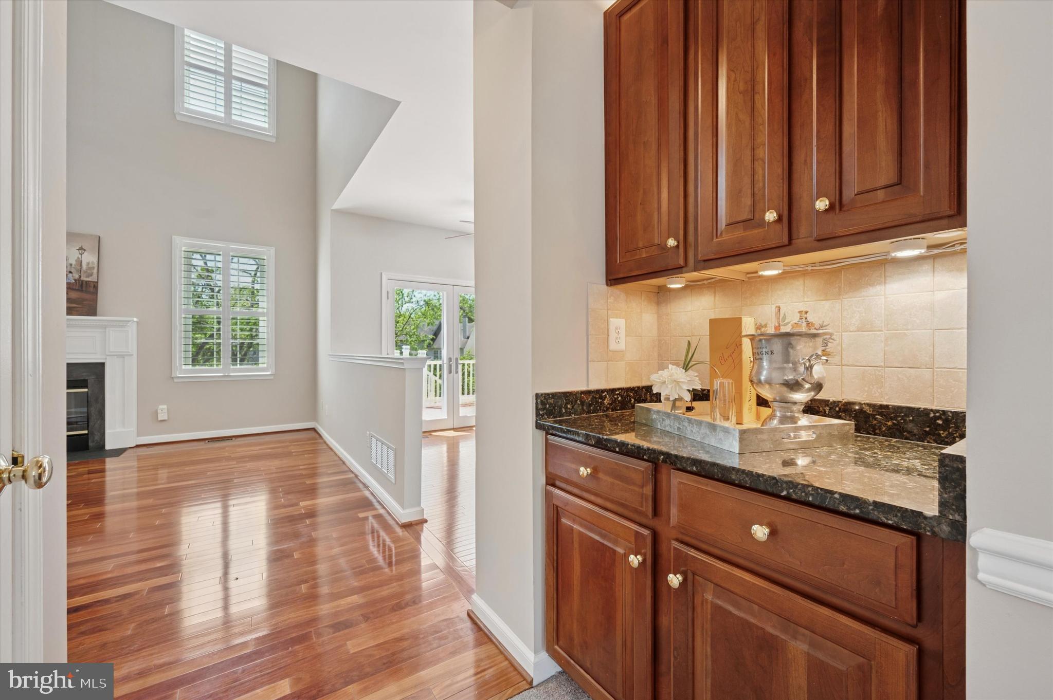 OLD MILL POINTE - Residential