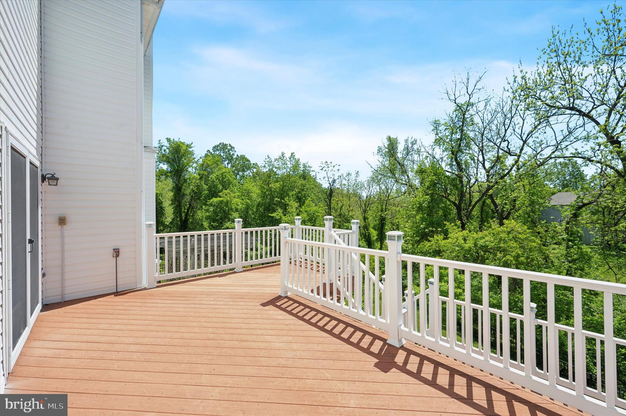 OLD MILL POINTE - Residential