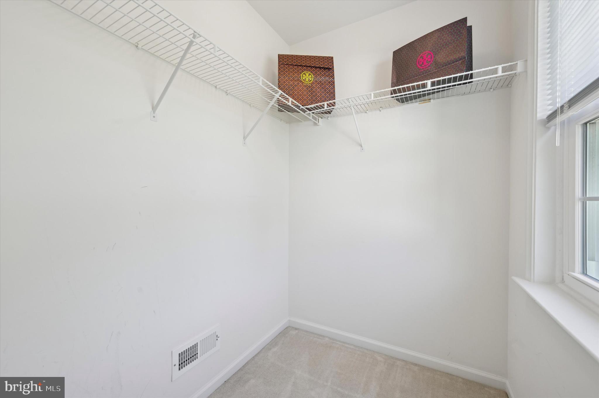 OLD MILL POINTE - Residential