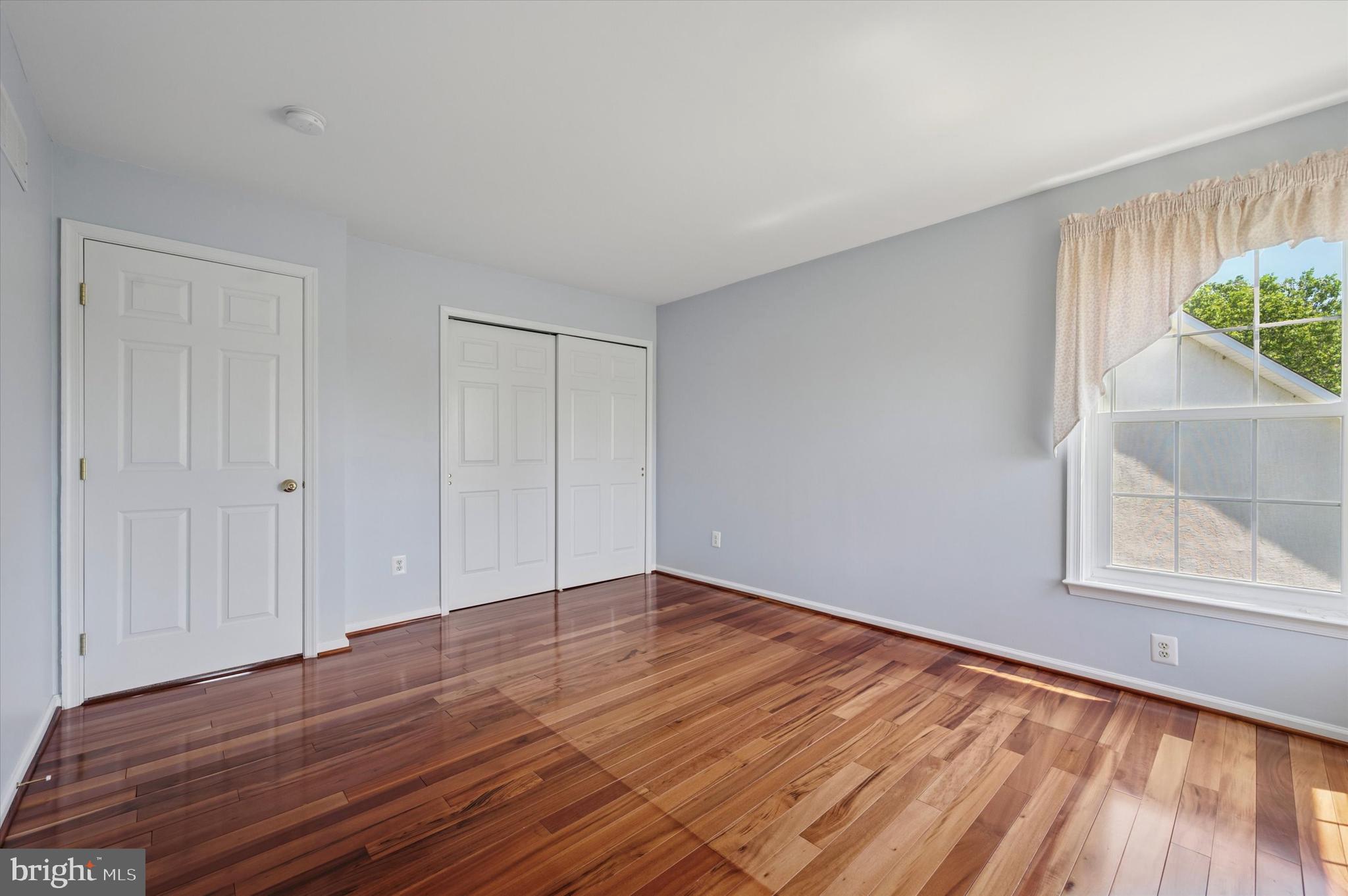 OLD MILL POINTE - Residential