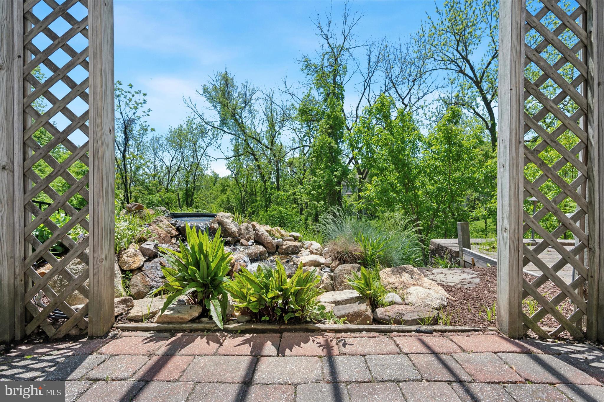 OLD MILL POINTE - Residential