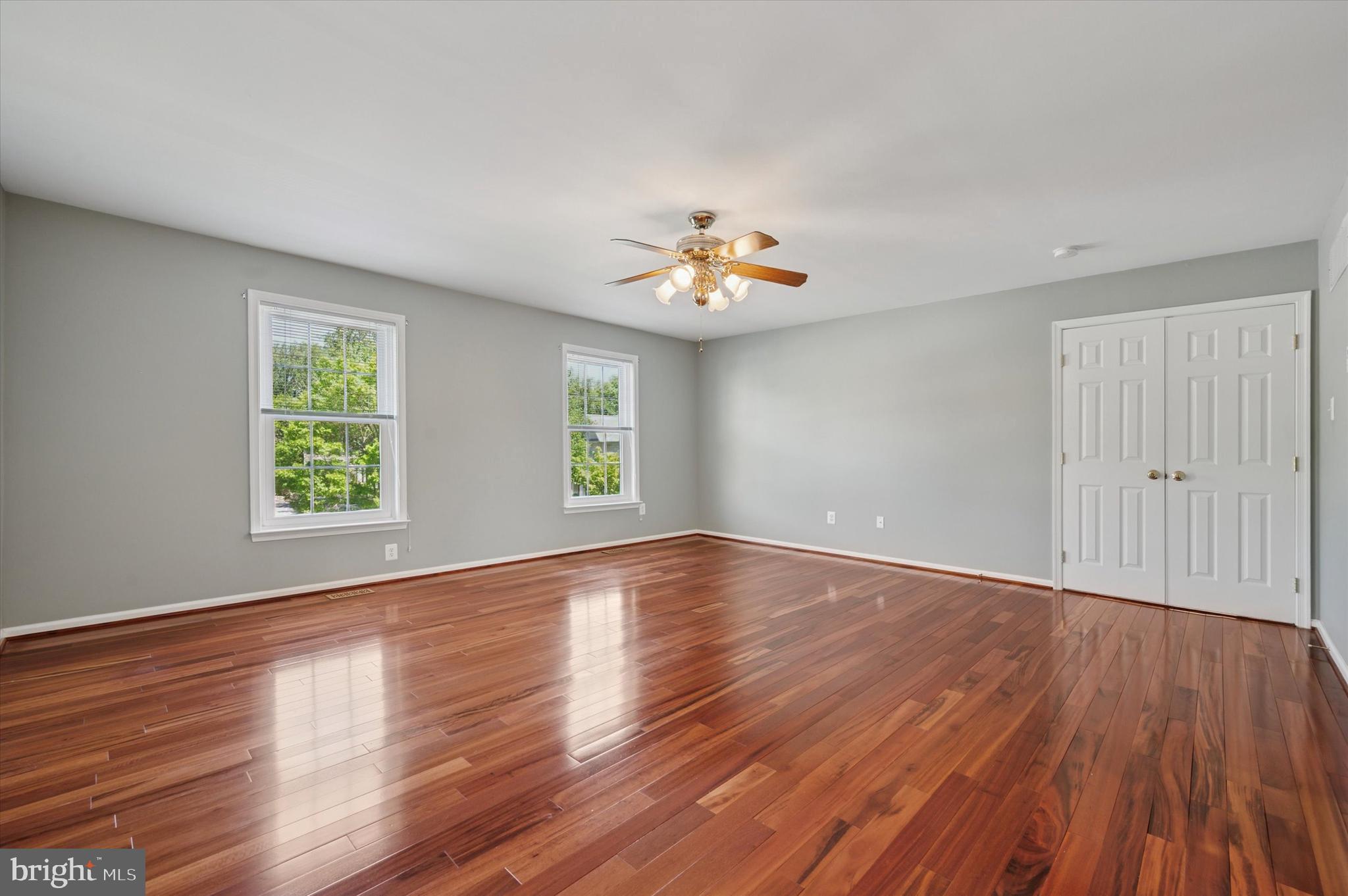 OLD MILL POINTE - Residential