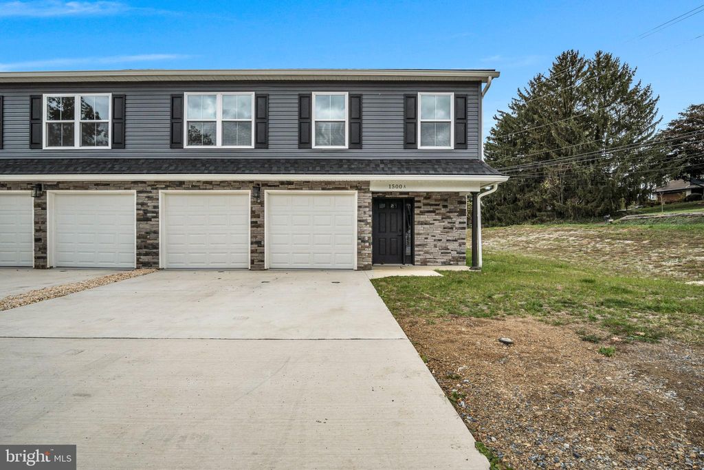 Photo of 1500 Embassy Dr #UNIT B, HARRISBURG, PA 17109 (MLS # PADA2052782)