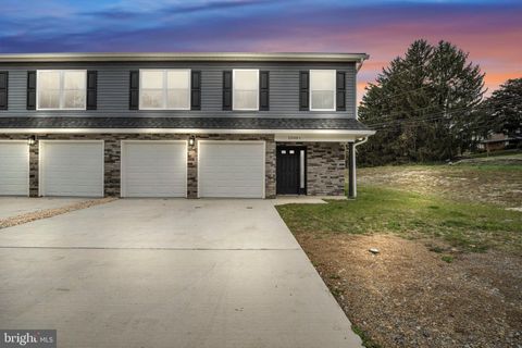 1500 EMBASSY DR UNIT B HARRISBURG PA 17109