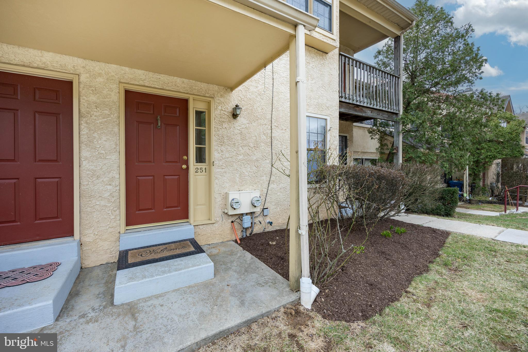 THE CROSSINGS AT EXT - Residential Lease