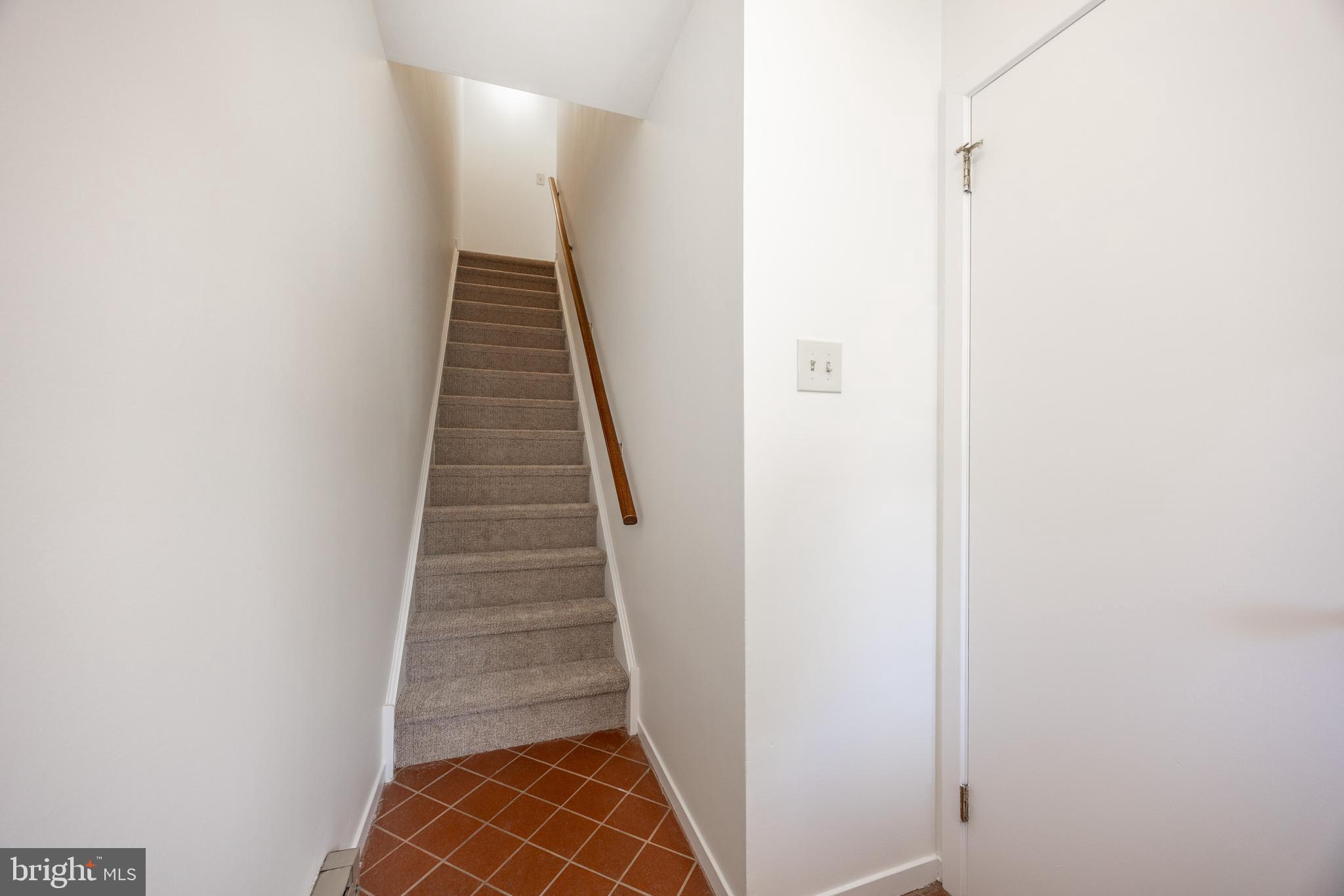 THE CROSSINGS AT EXT - Residential Lease