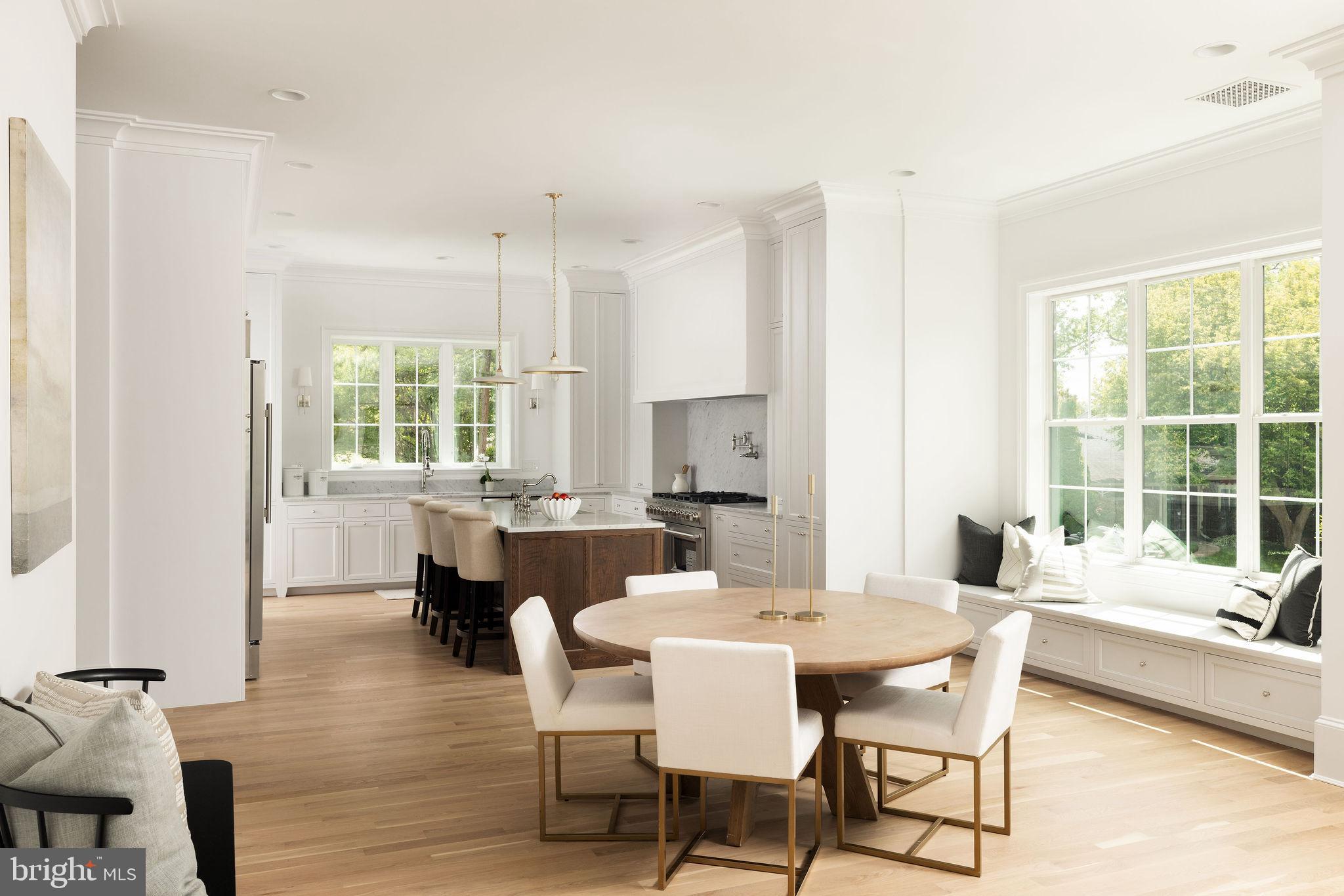 ROCK CREEK KNOLLS - Residential