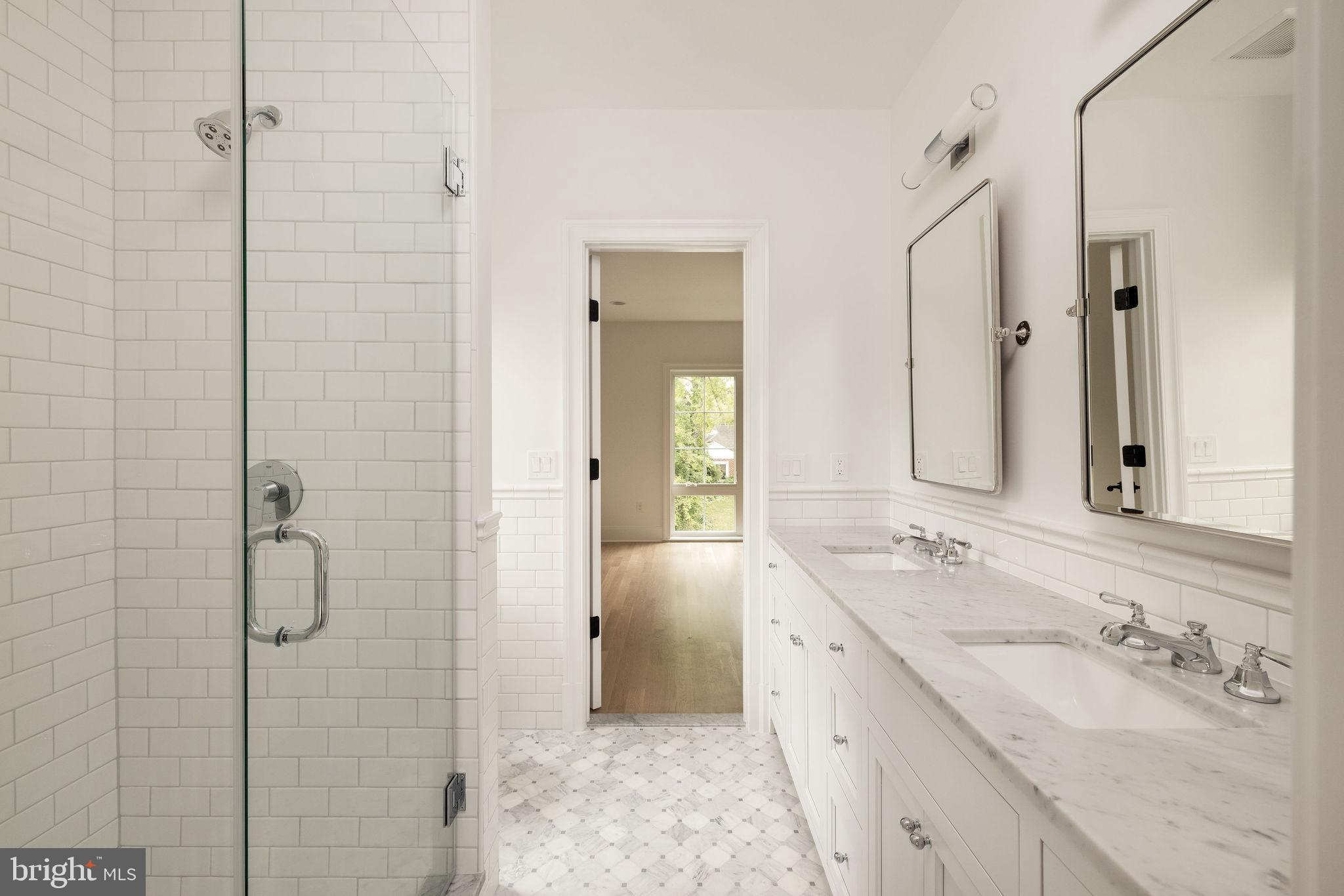 ROCK CREEK KNOLLS - Residential