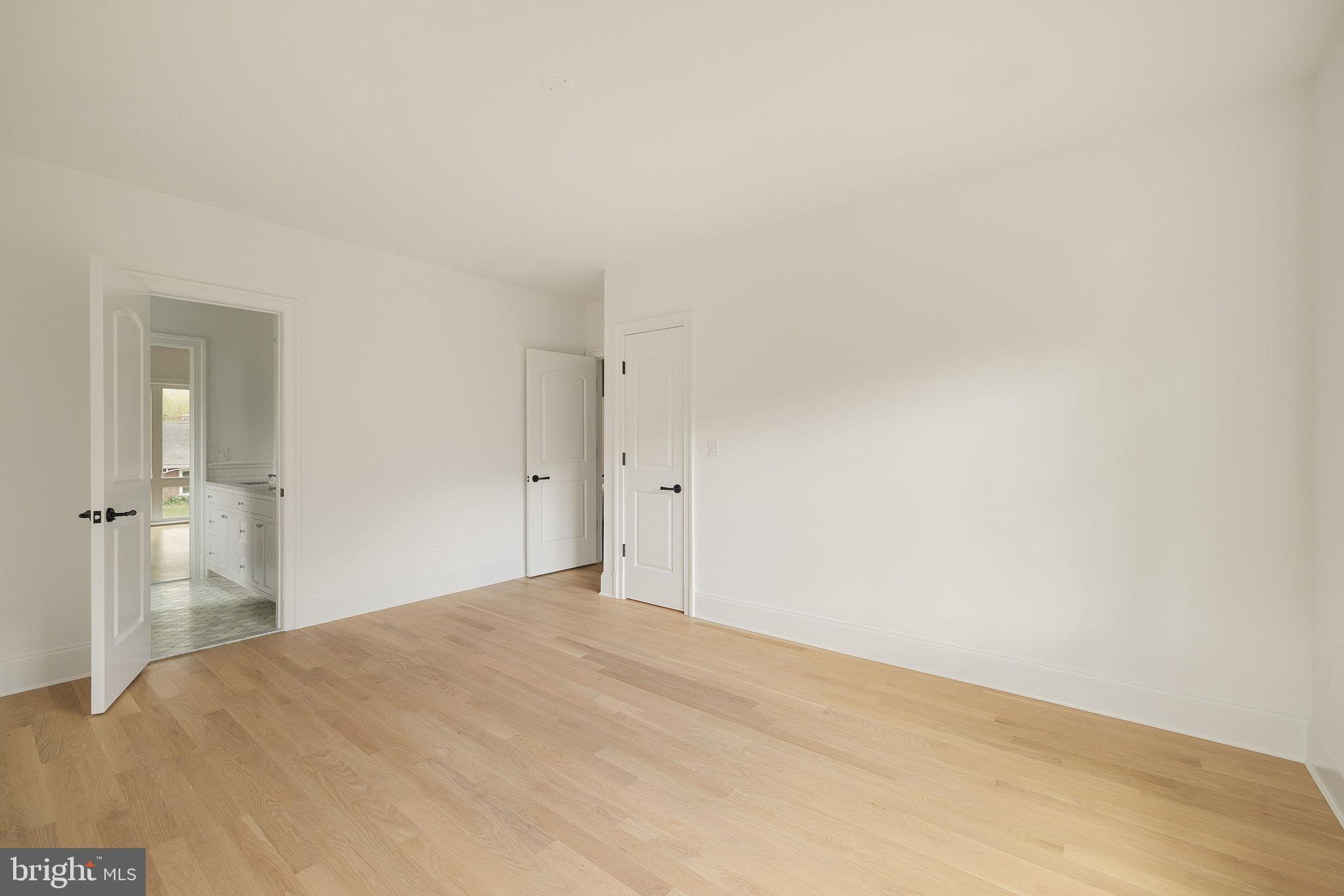 ROCK CREEK KNOLLS - Residential