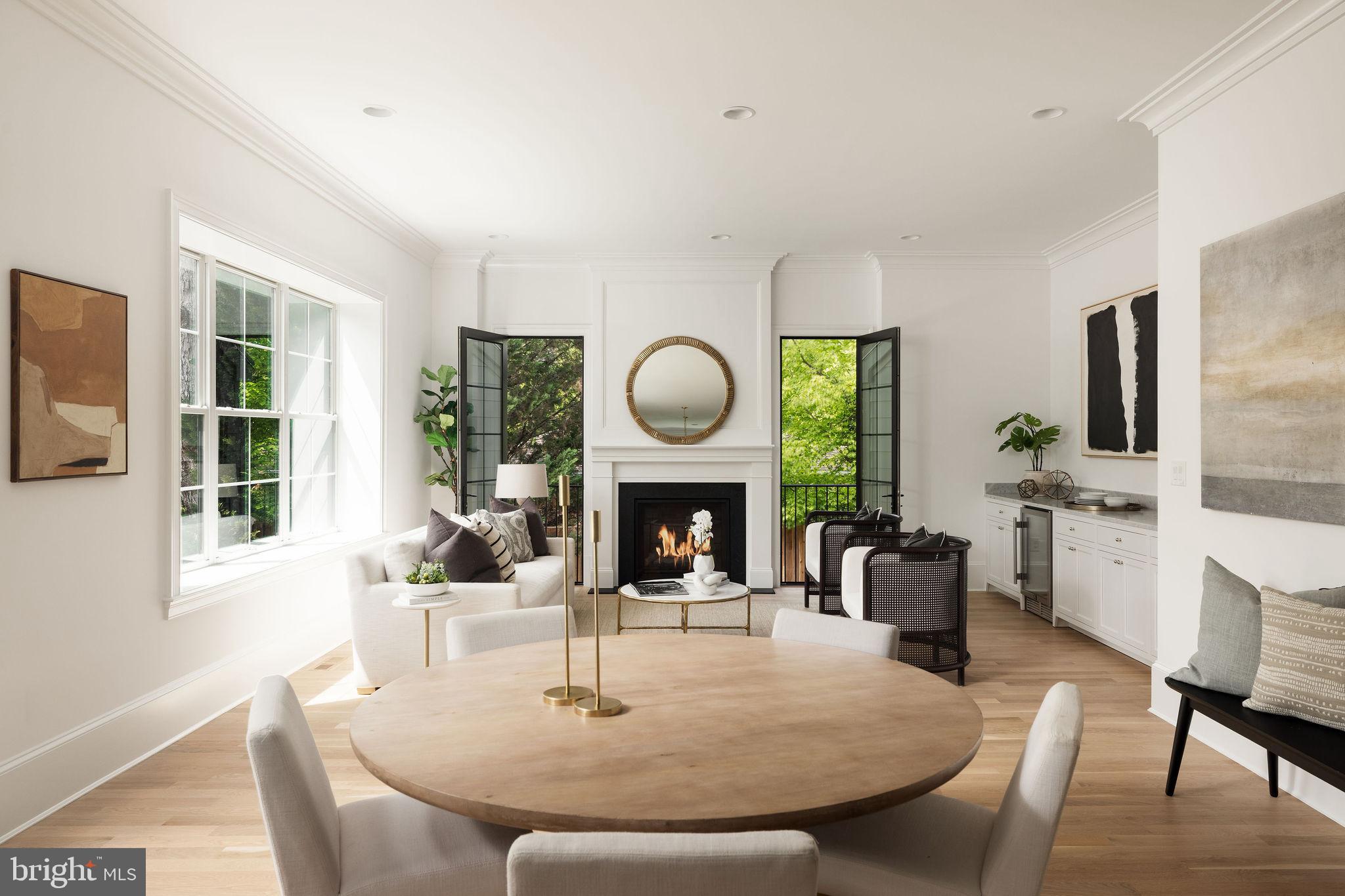 ROCK CREEK KNOLLS - Residential