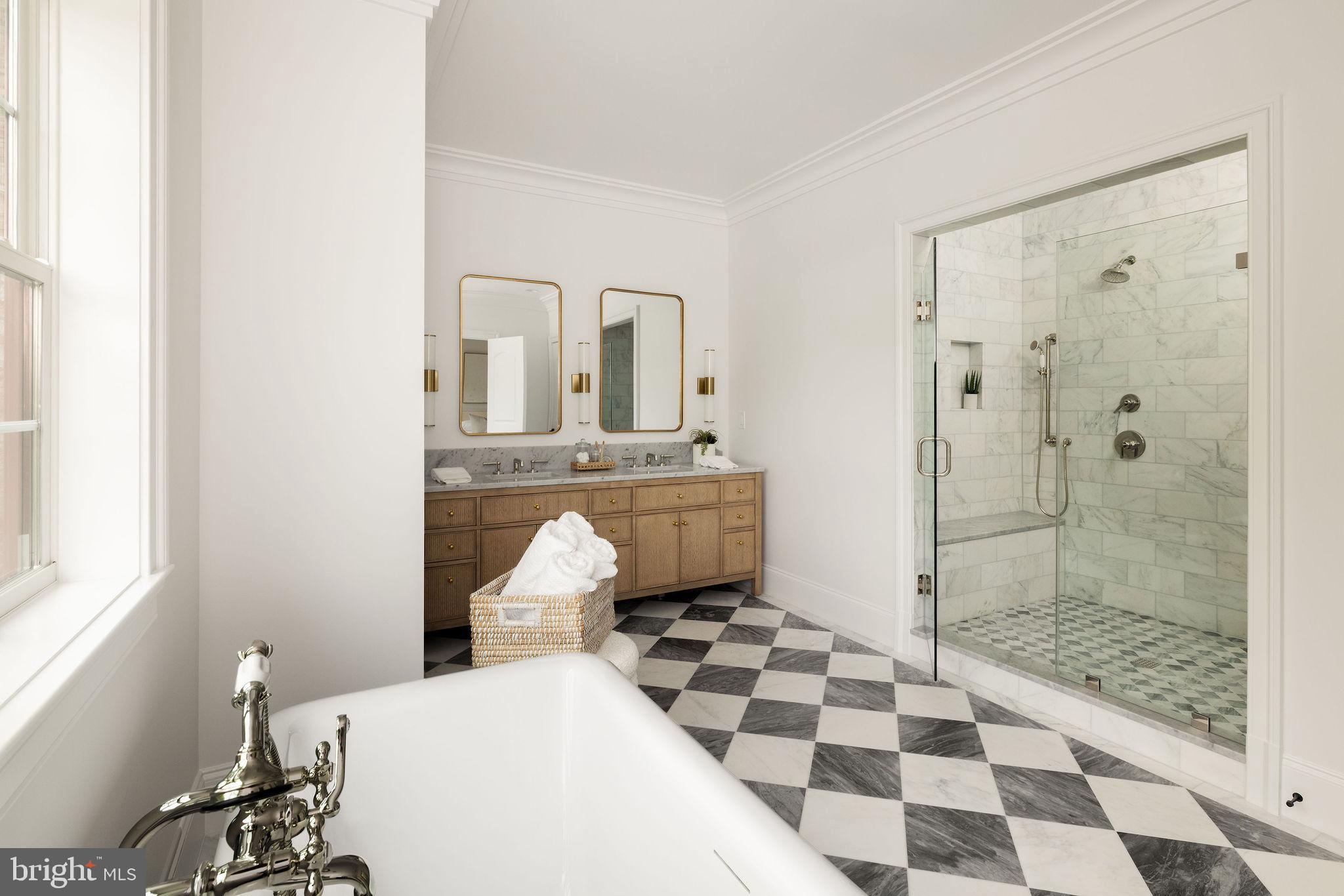 ROCK CREEK KNOLLS - Residential