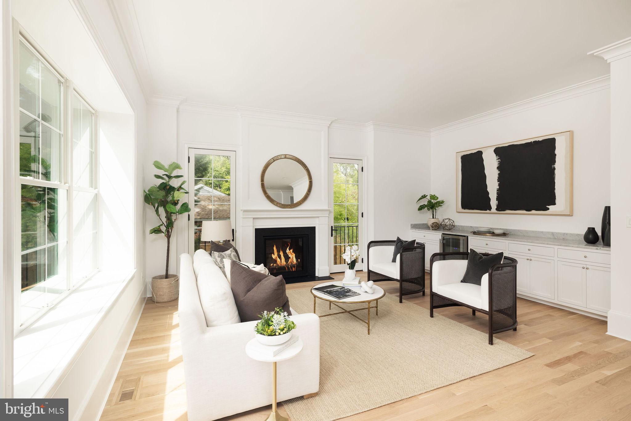 ROCK CREEK KNOLLS - Residential