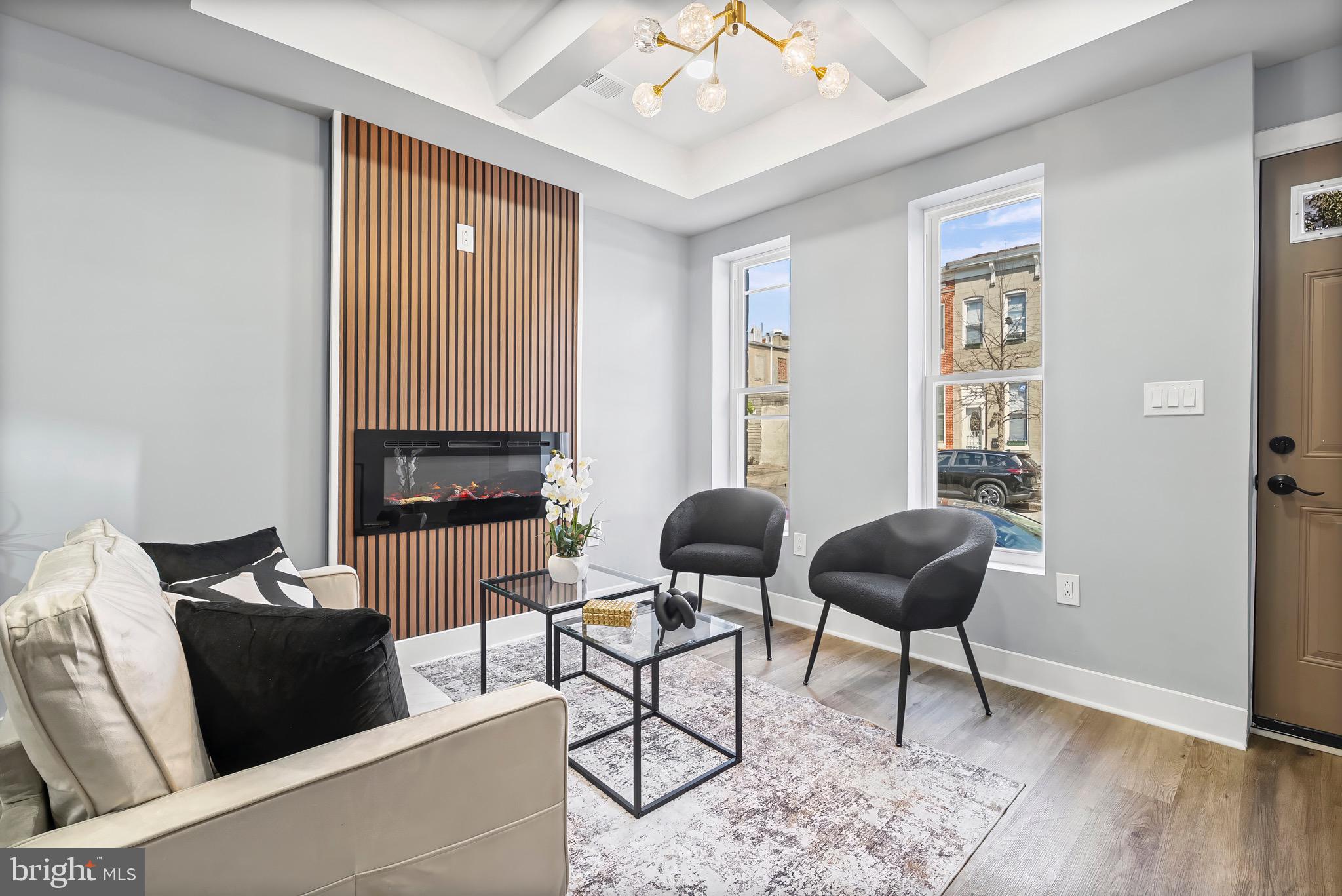 BROADWAY EAST - Residential