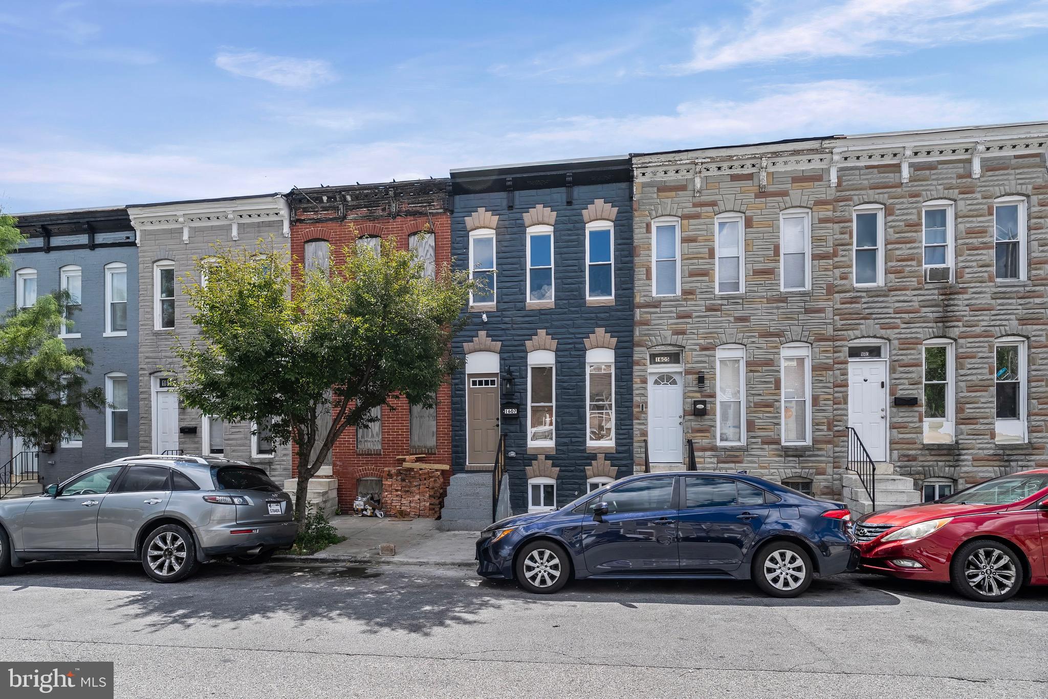 BROADWAY EAST - Residential