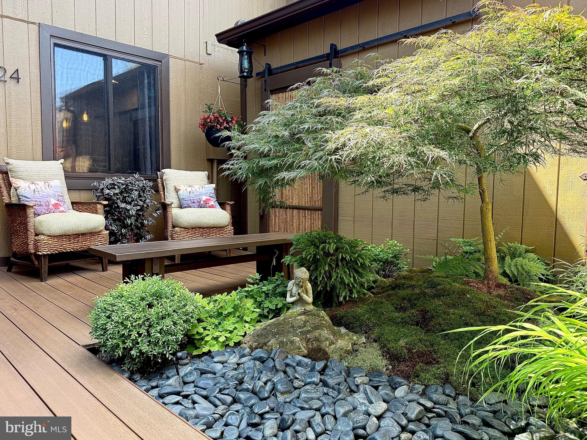 VILLAGE II - Residential