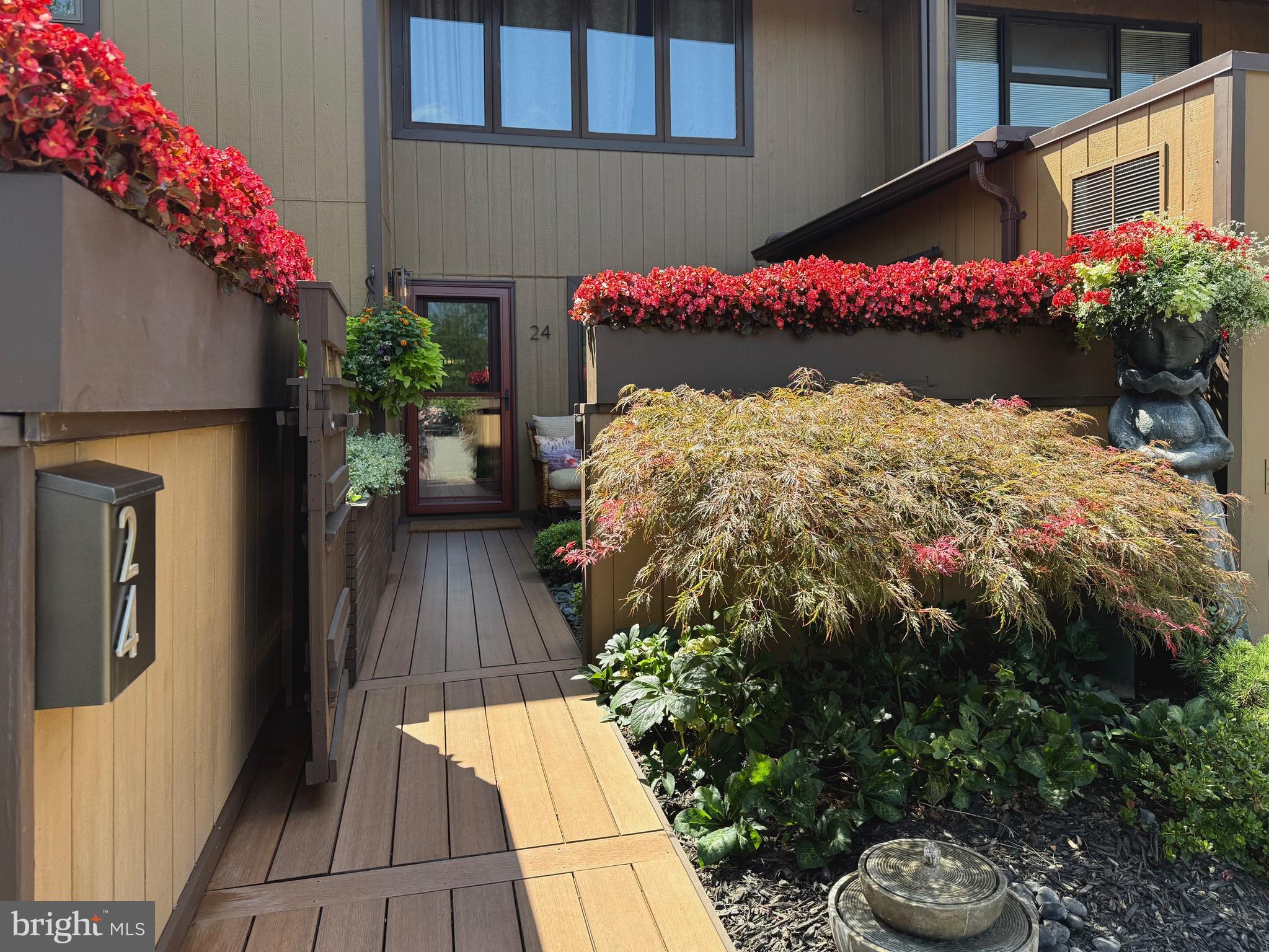 VILLAGE II - Residential