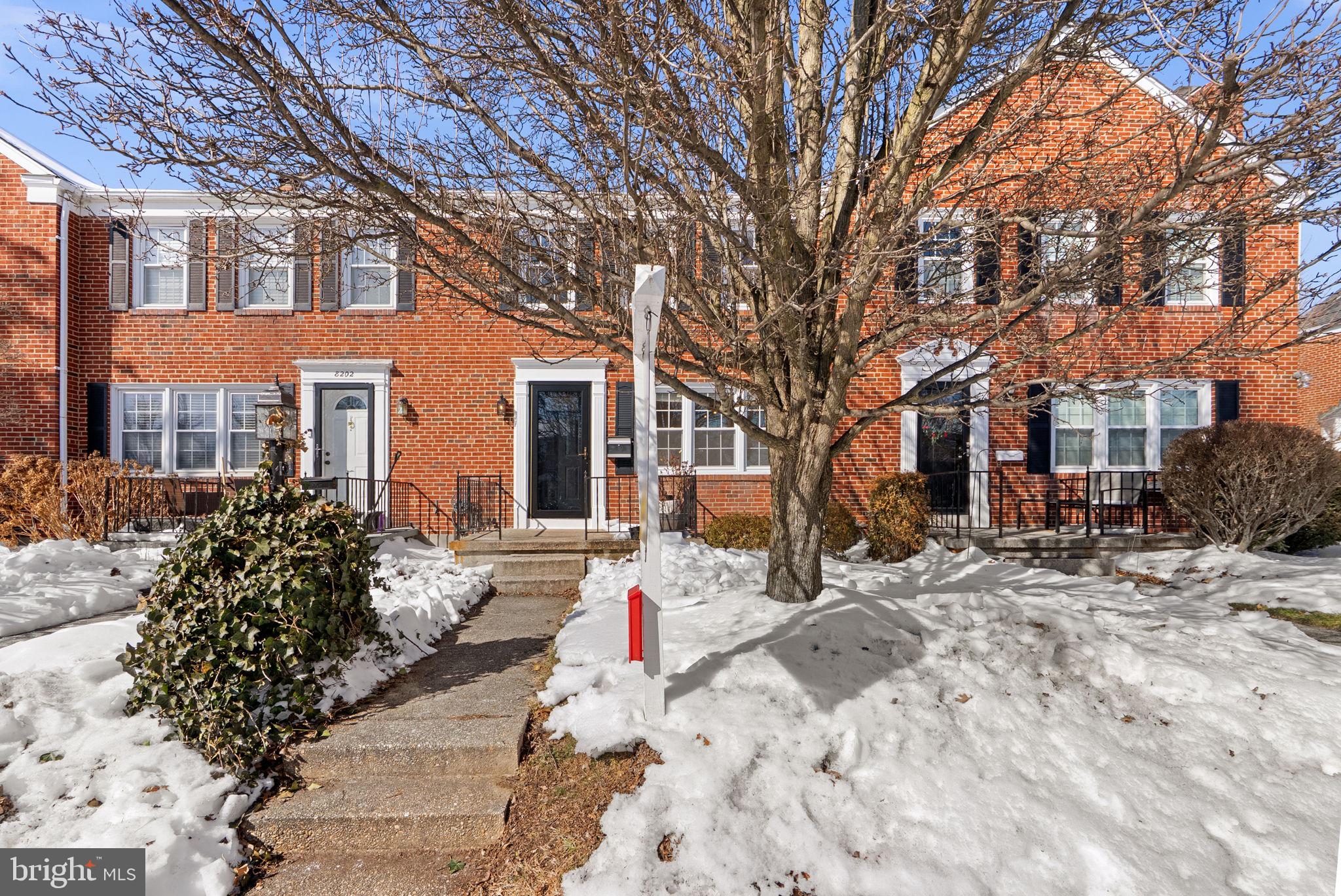 LOCH RAVEN MANOR - Residential