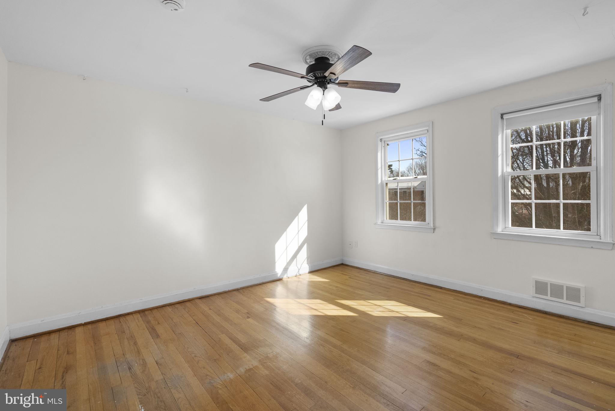 LOCH RAVEN MANOR - Residential