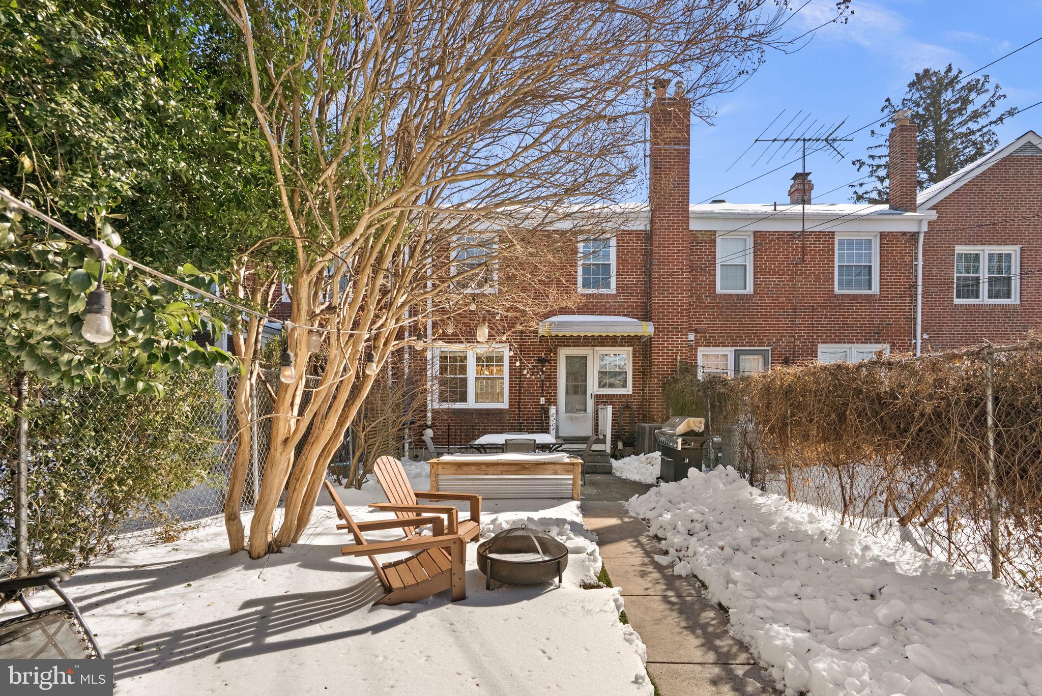 LOCH RAVEN MANOR - Residential