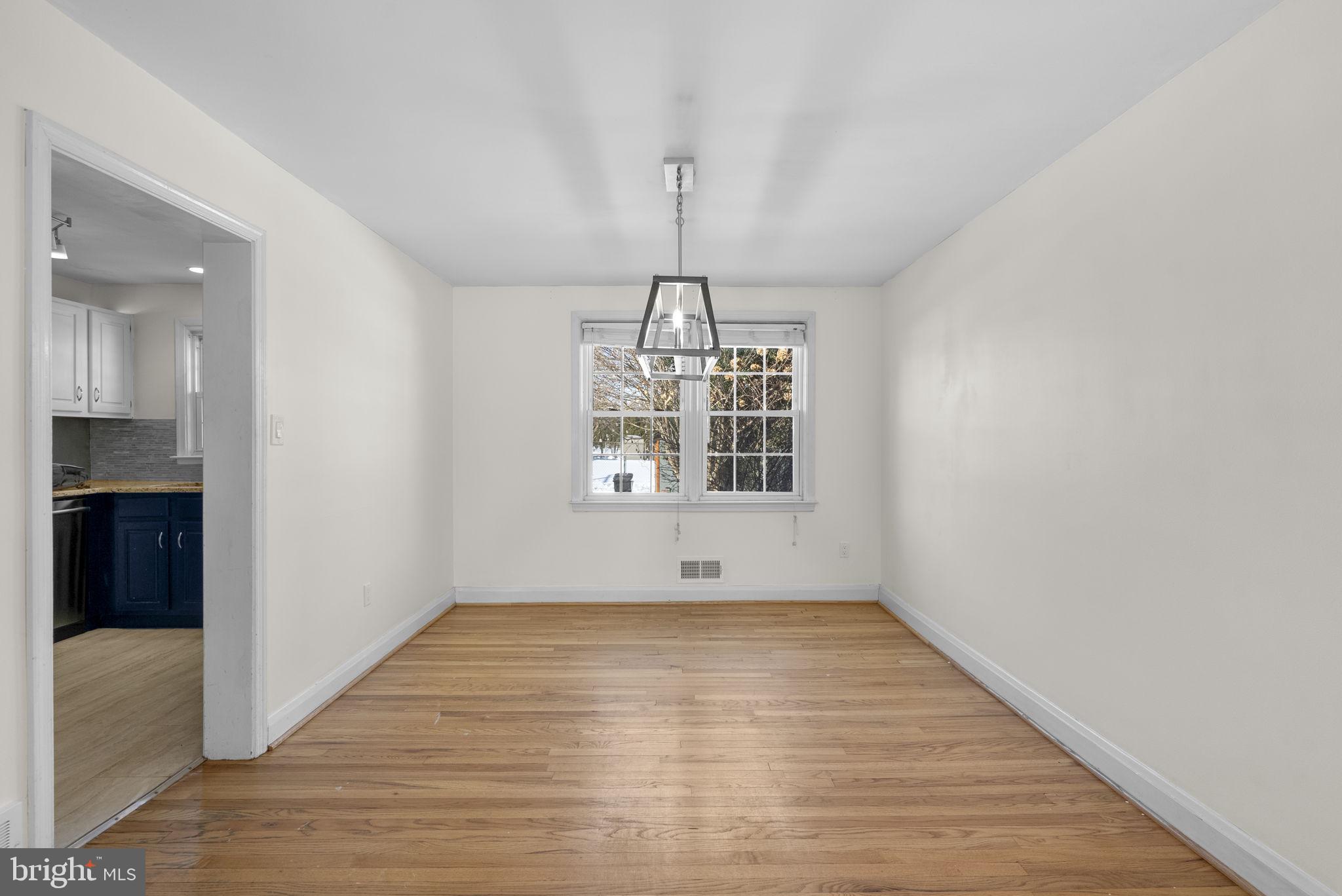 LOCH RAVEN MANOR - Residential