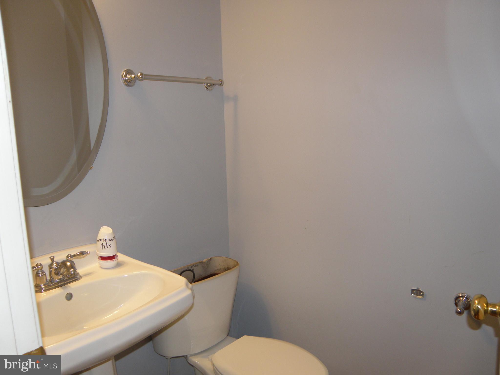 COUNTRY GROVE - Residential