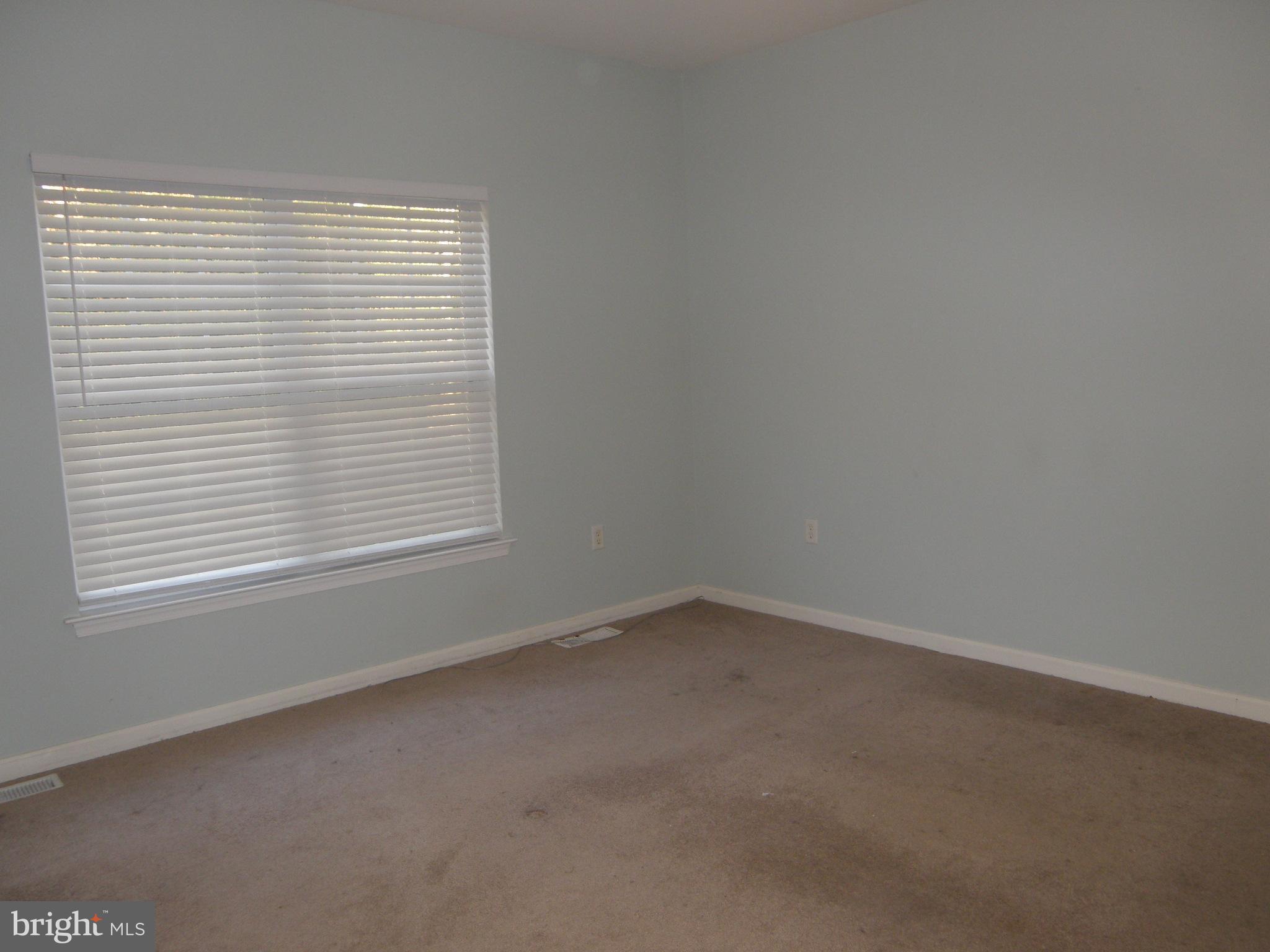 COUNTRY GROVE - Residential