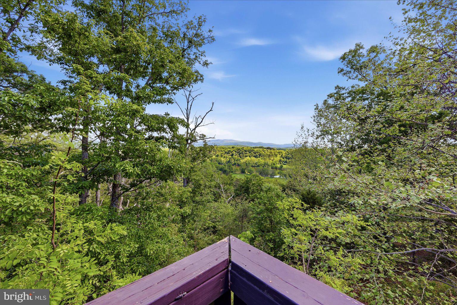 THUNDERBIRD RANCH - Residential