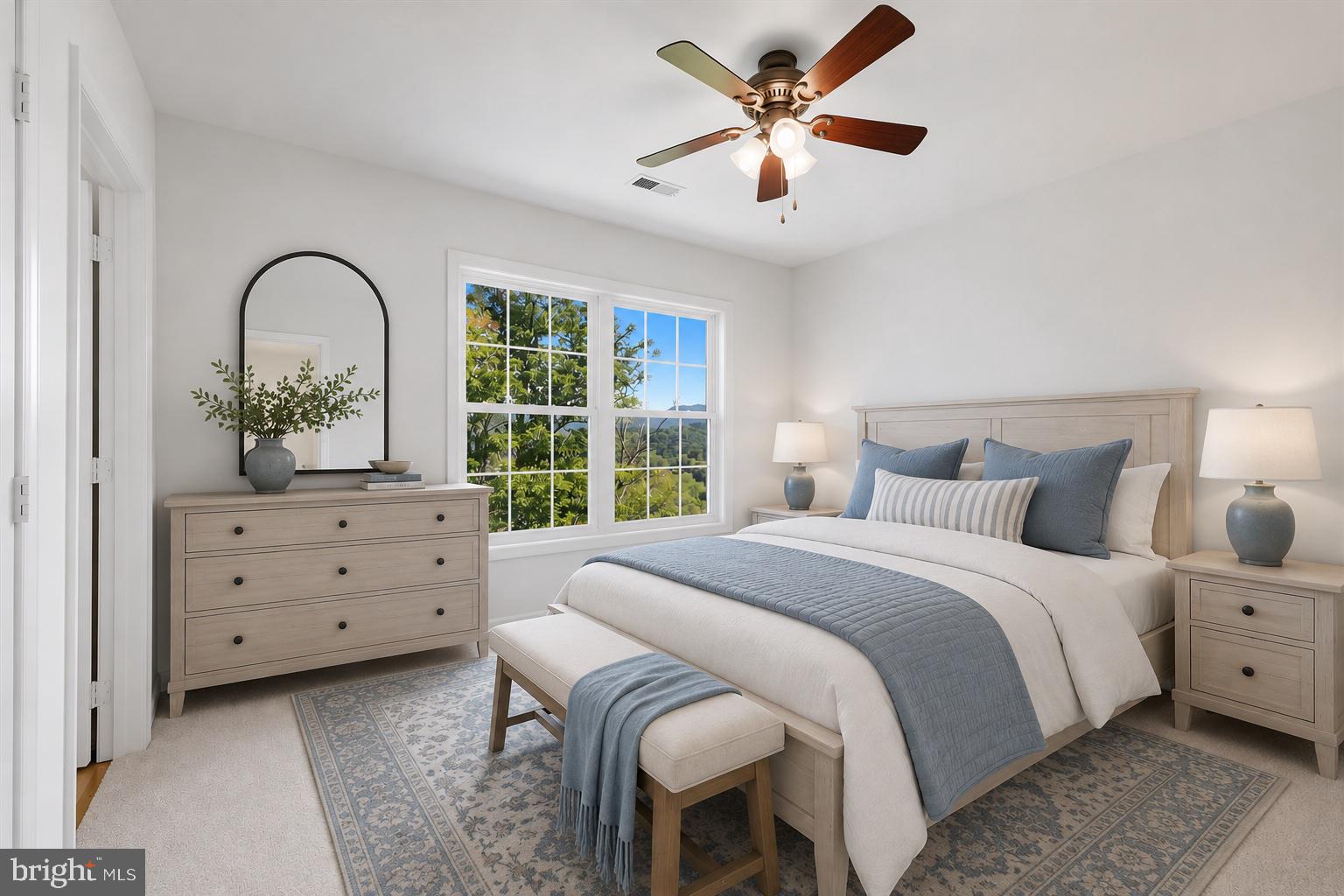THUNDERBIRD RANCH - Residential