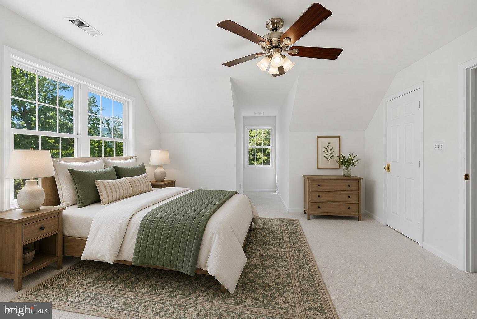 THUNDERBIRD RANCH - Residential