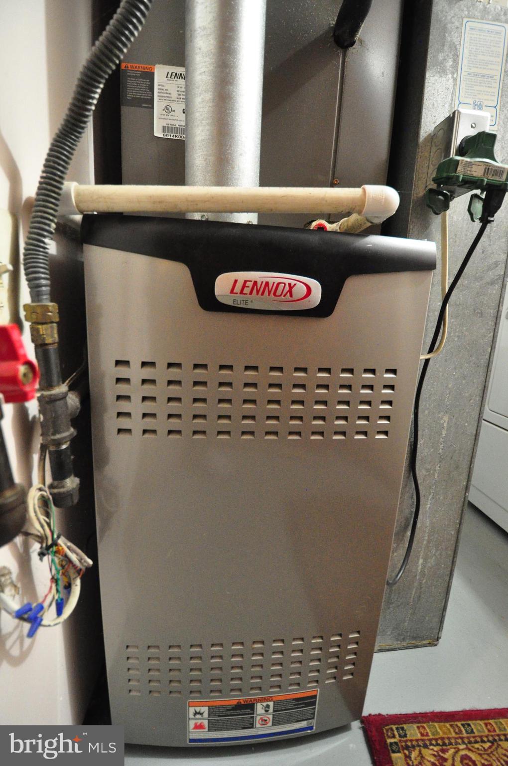 SCOTCHBROOK - Residential