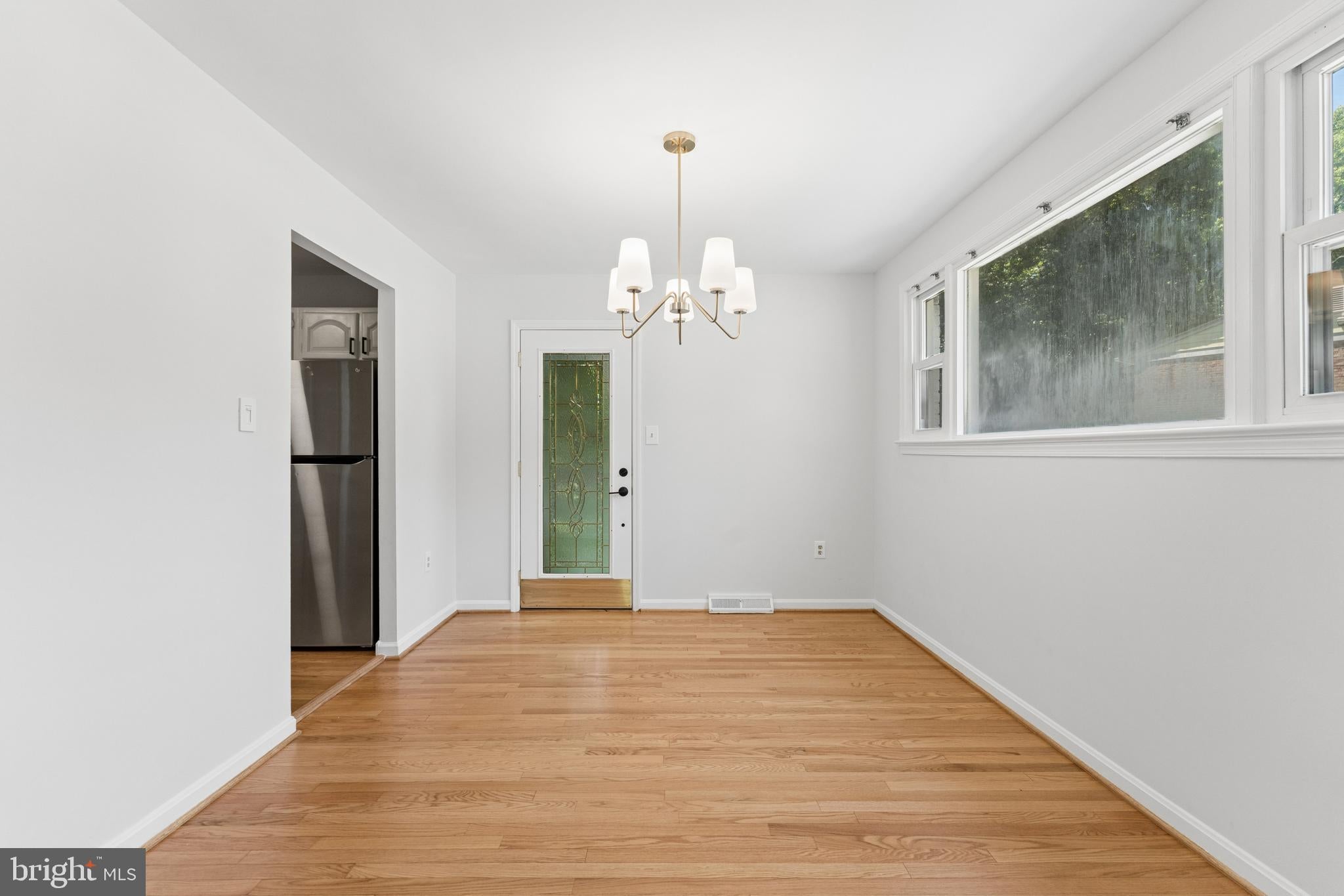 4801 WOODFORD LANE