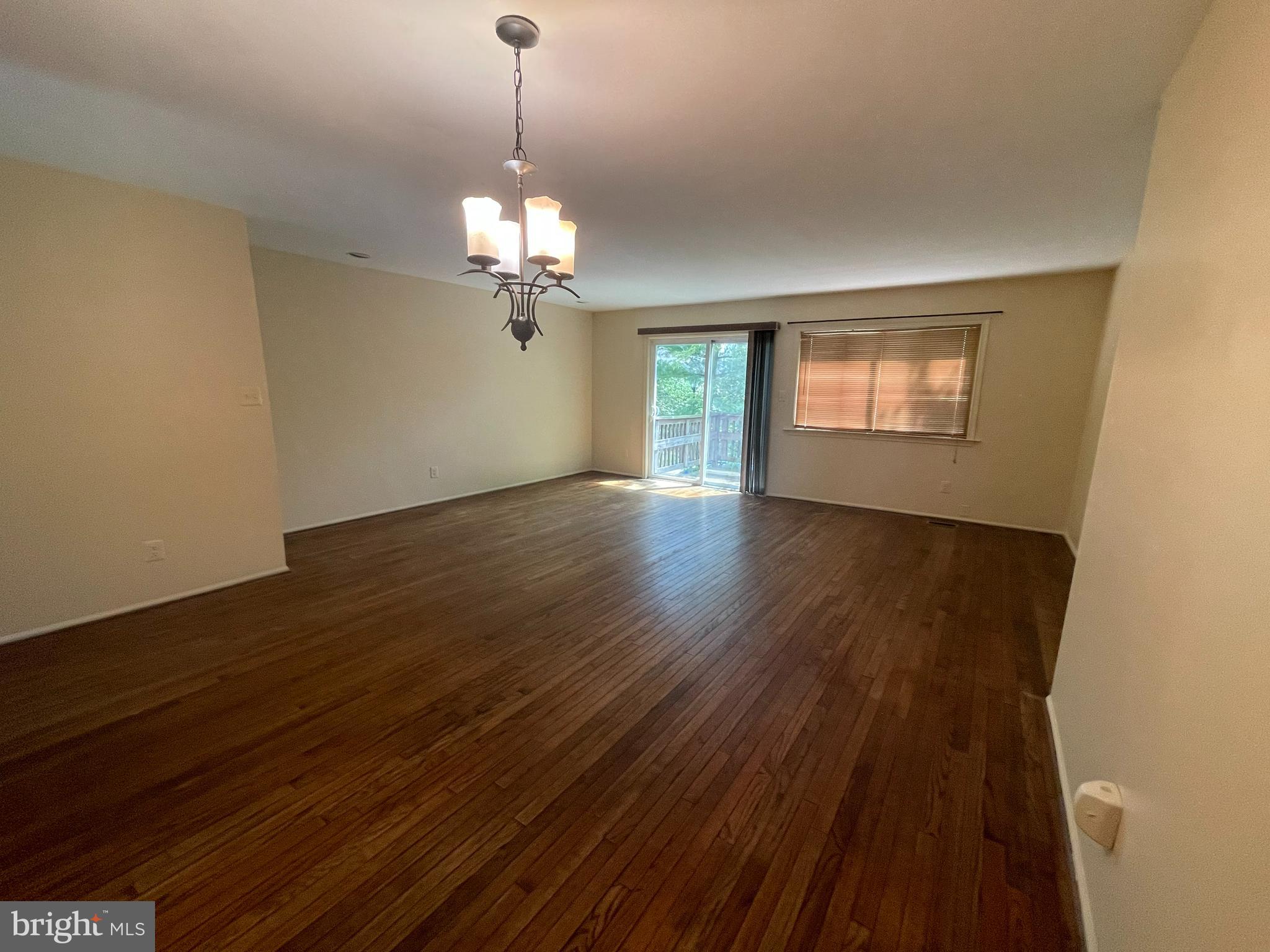 BROOKFALLS - Residential Lease