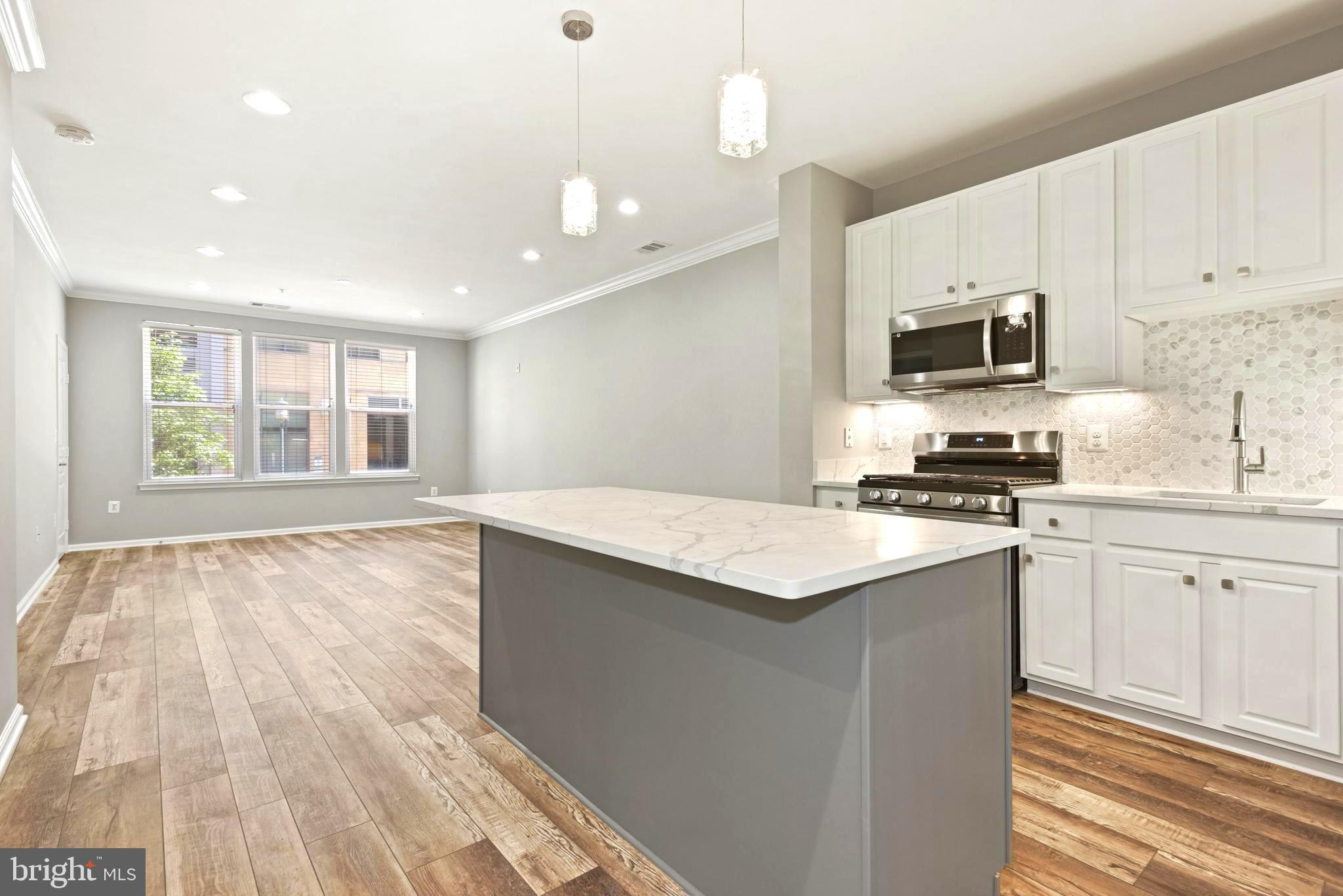 RESTON TOWN CENTER - Residential Lease